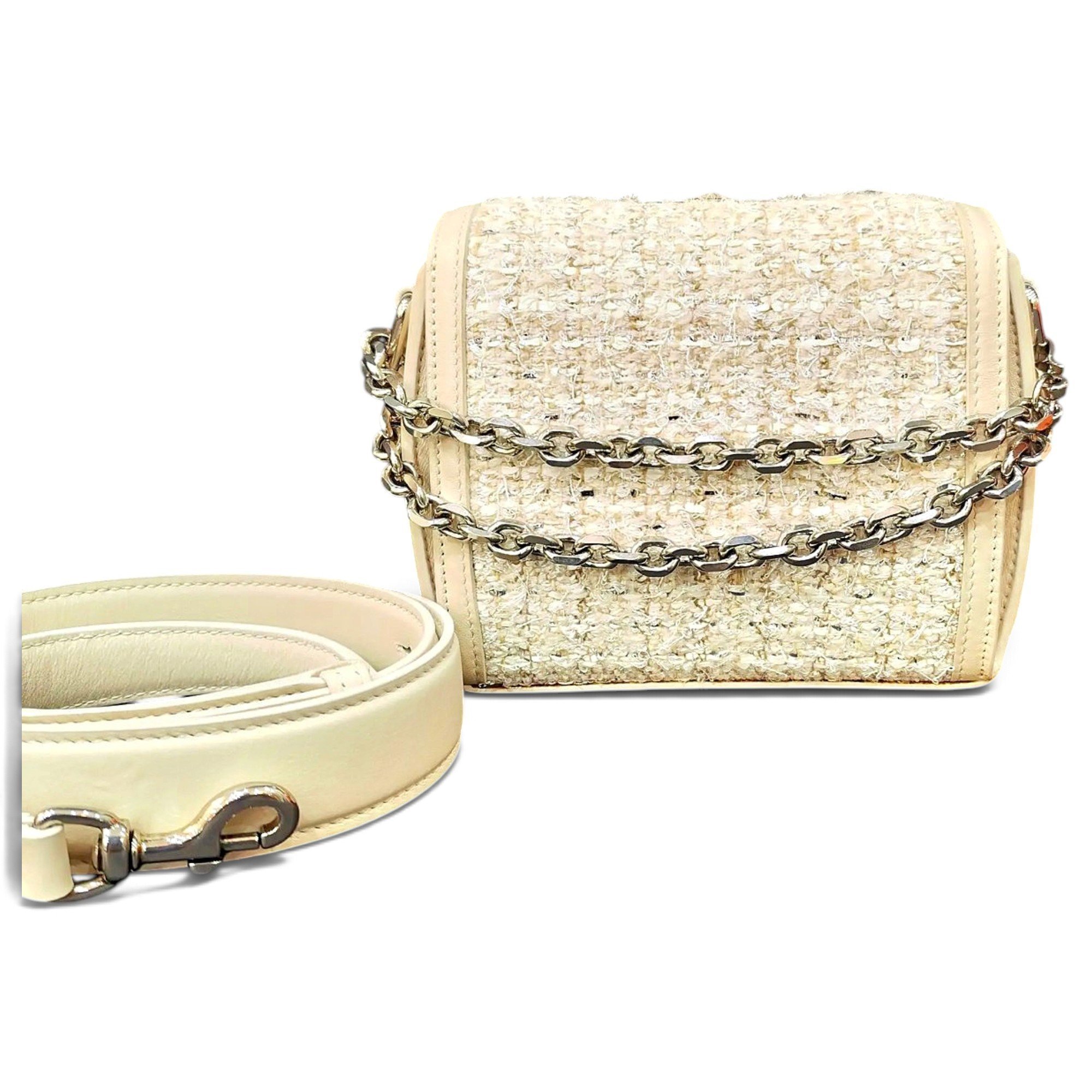 Box 16 leather crossbody bag