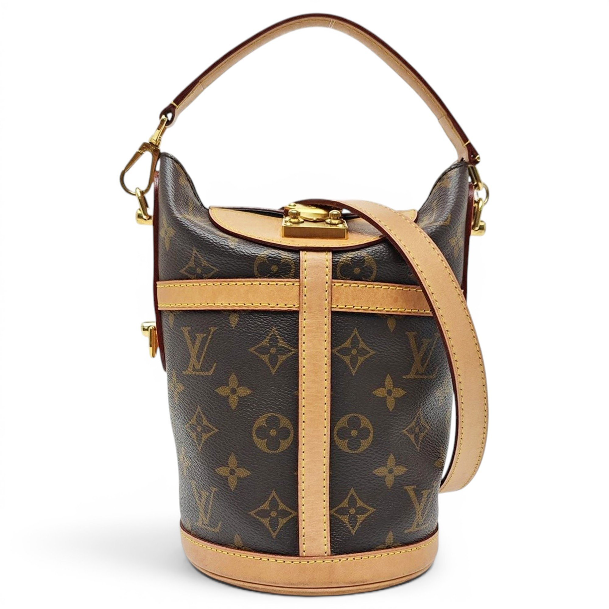Duffle leather handbag