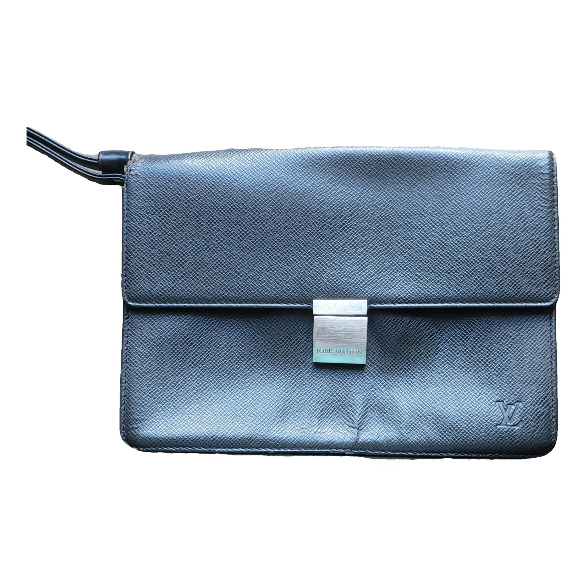 Leather clutch bag