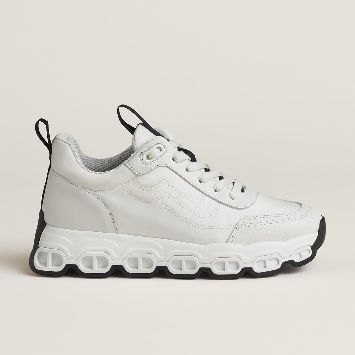 Blanc Impulse Sneaker