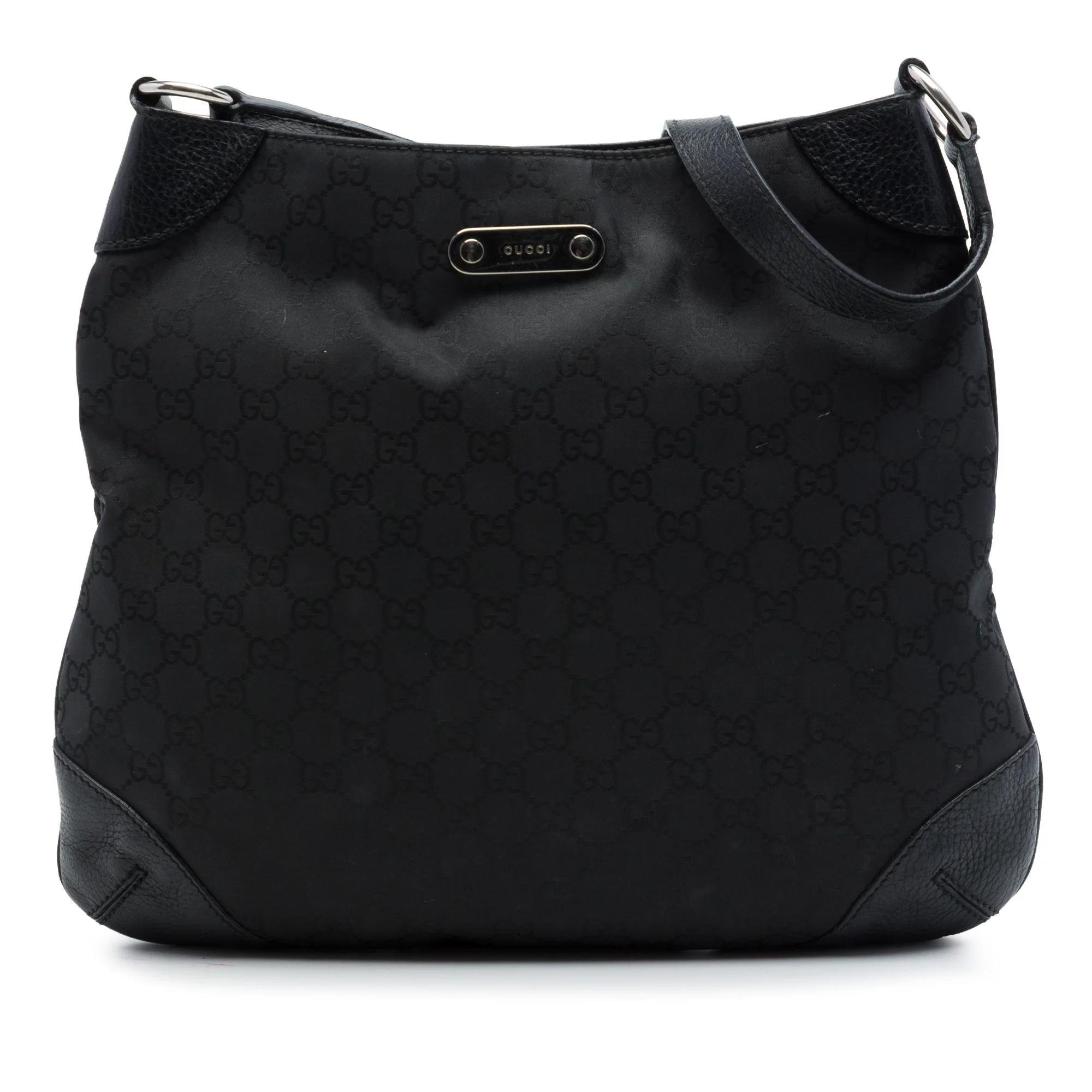 Gucci B leather handbag