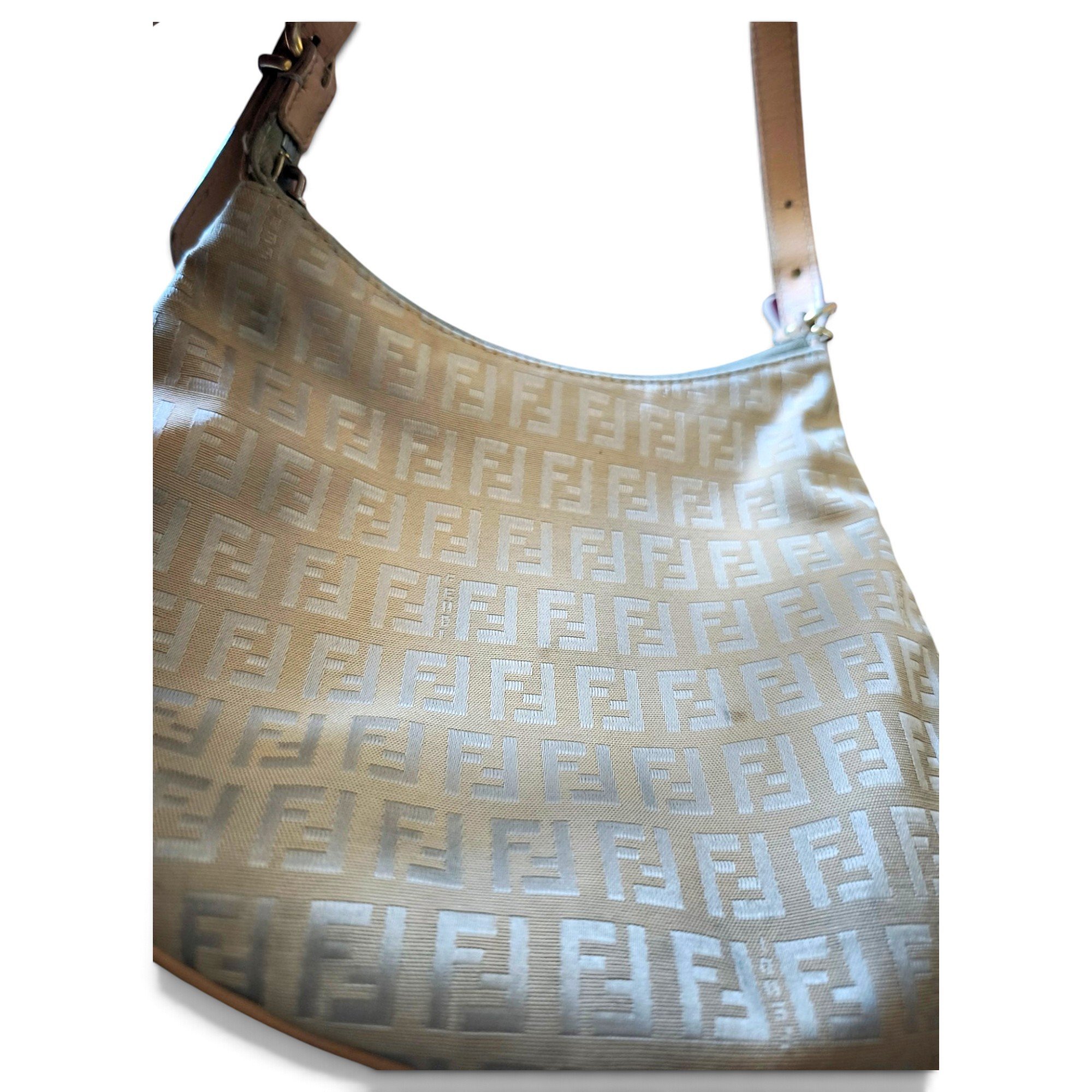 Baguette cloth handbag