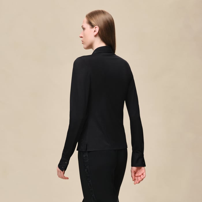 Noir Fitted Shirt