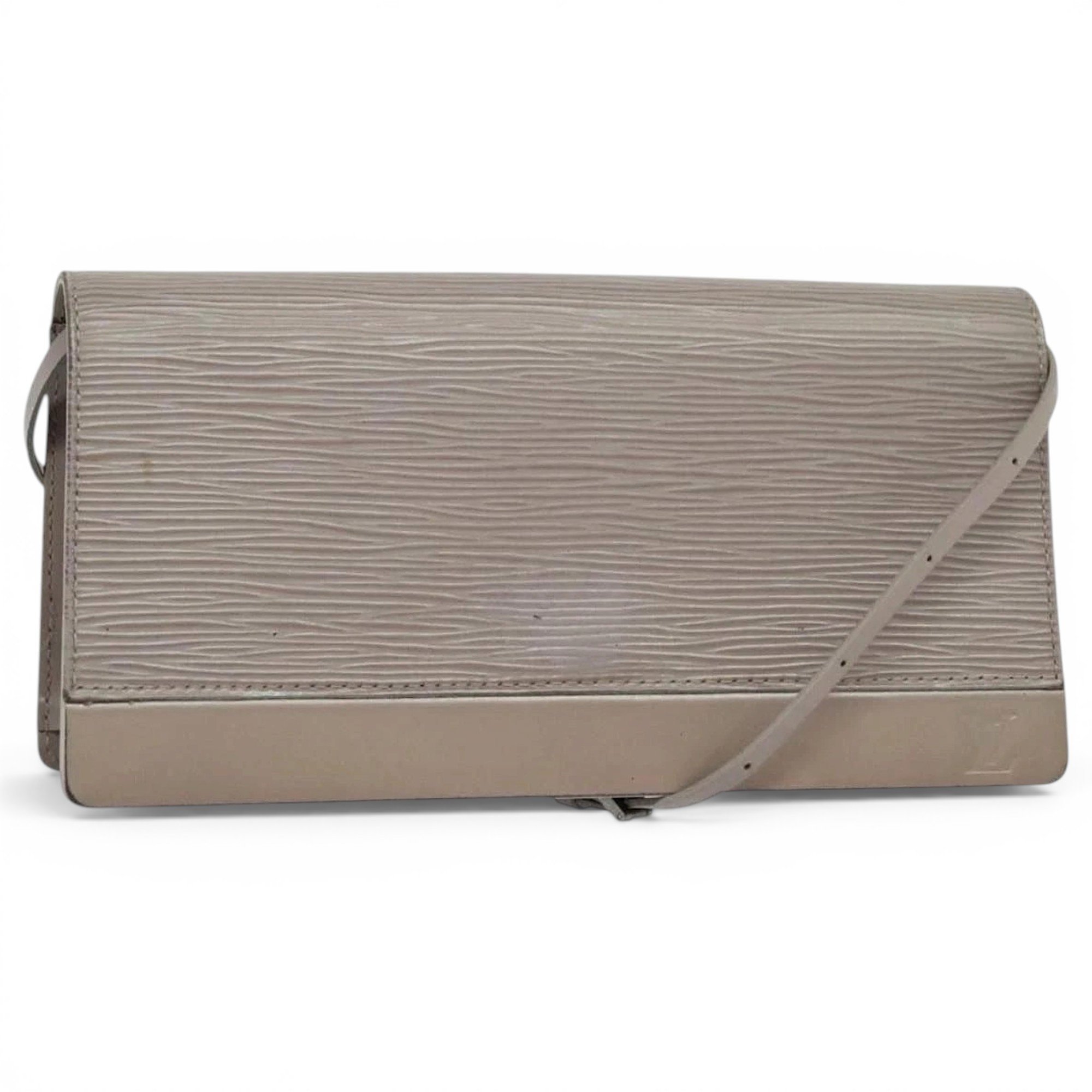 Leather clutch bag