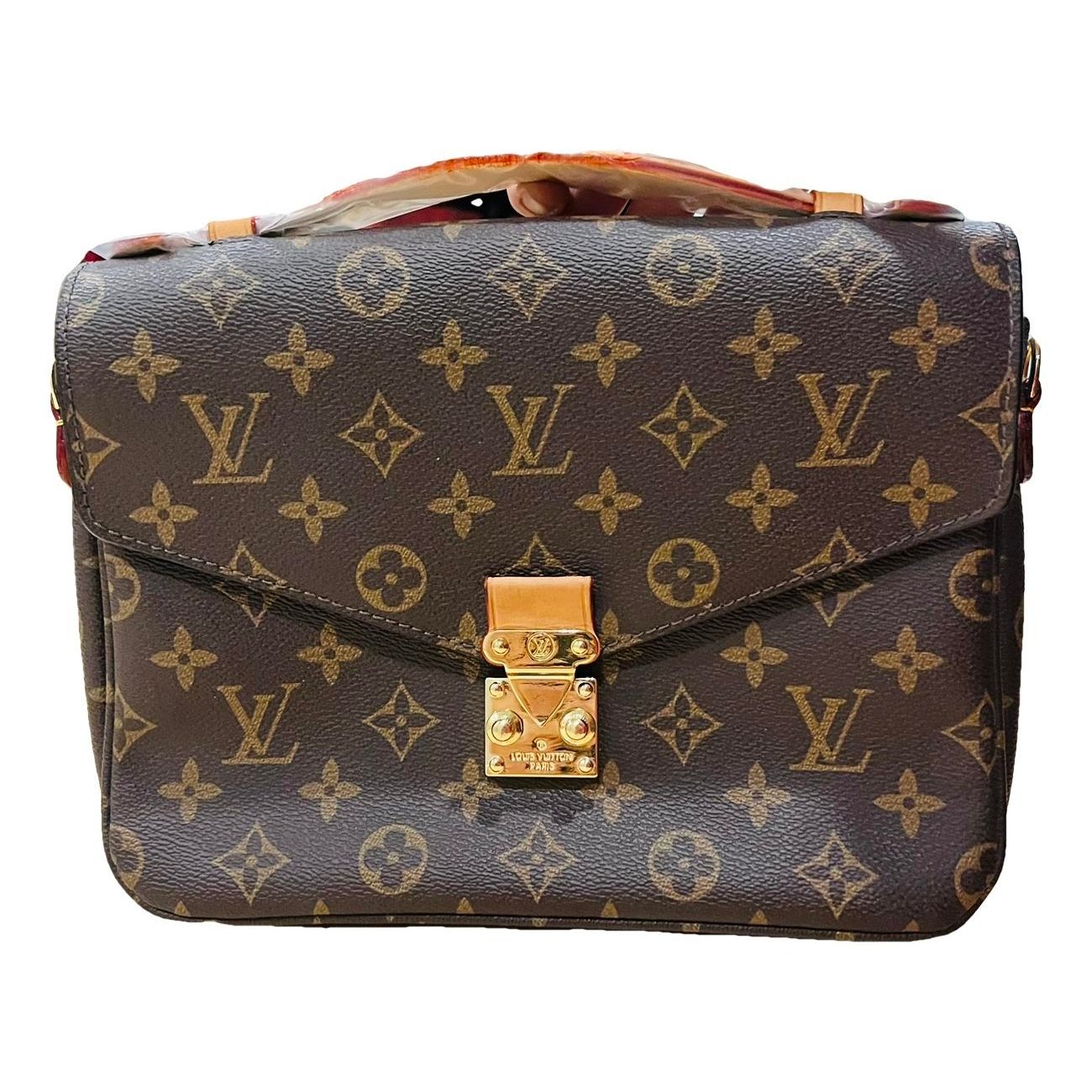 Metis leather handbag