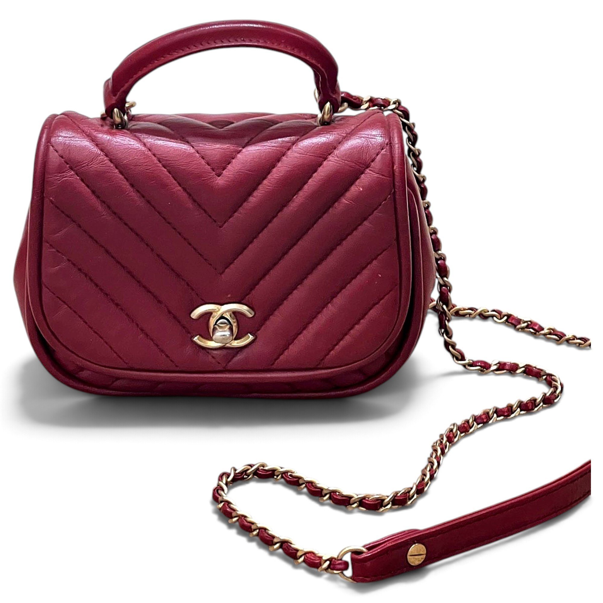 Trendy CC Top Handle leather handbag