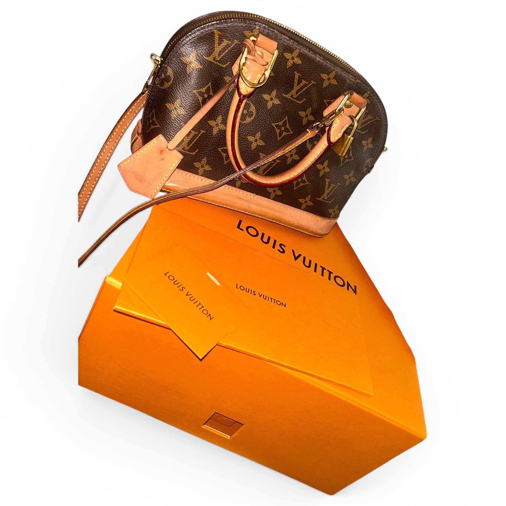 Alma BB leather handbag