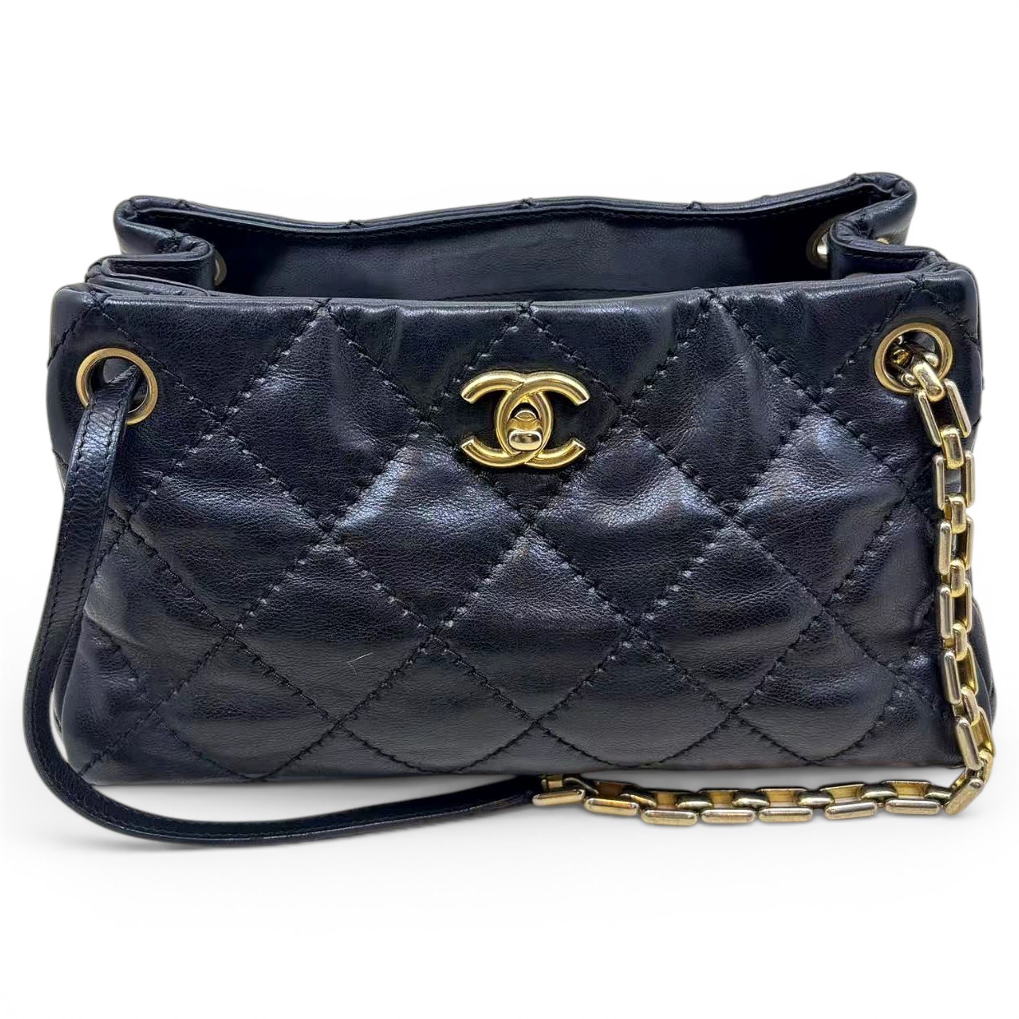 Leather handbag