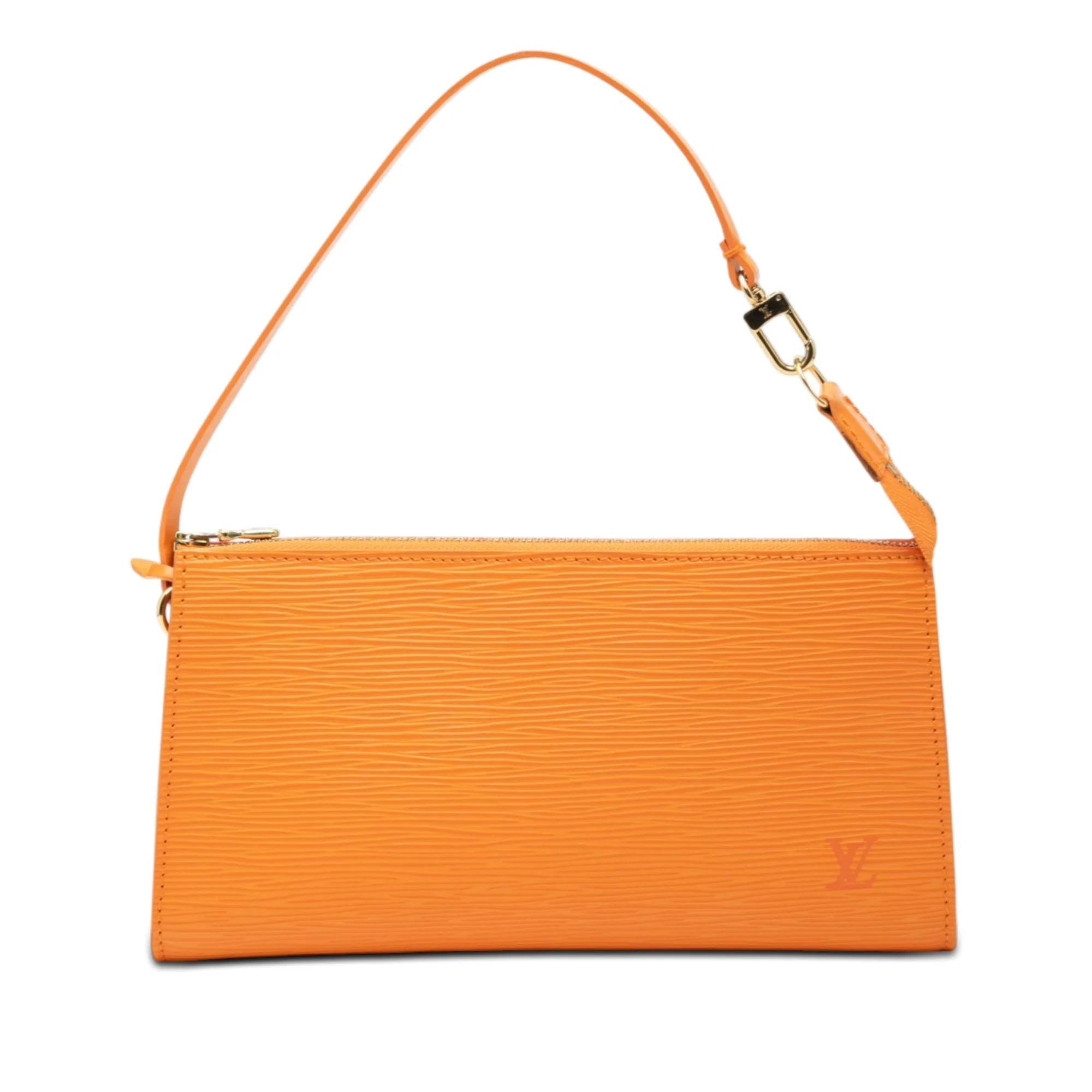 Pochette Accessoire leather handbag