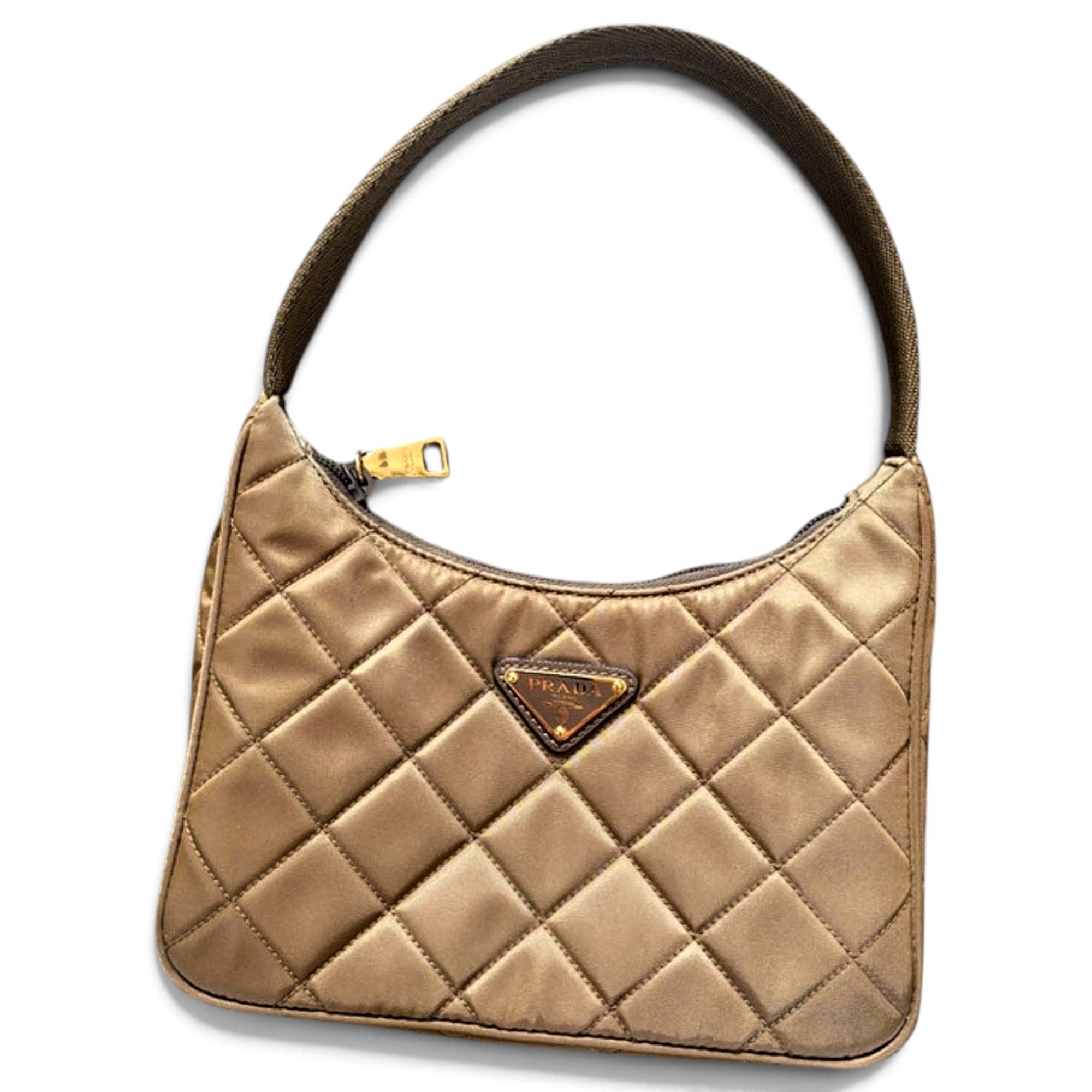 Prada Re-Edition 2000 handbag