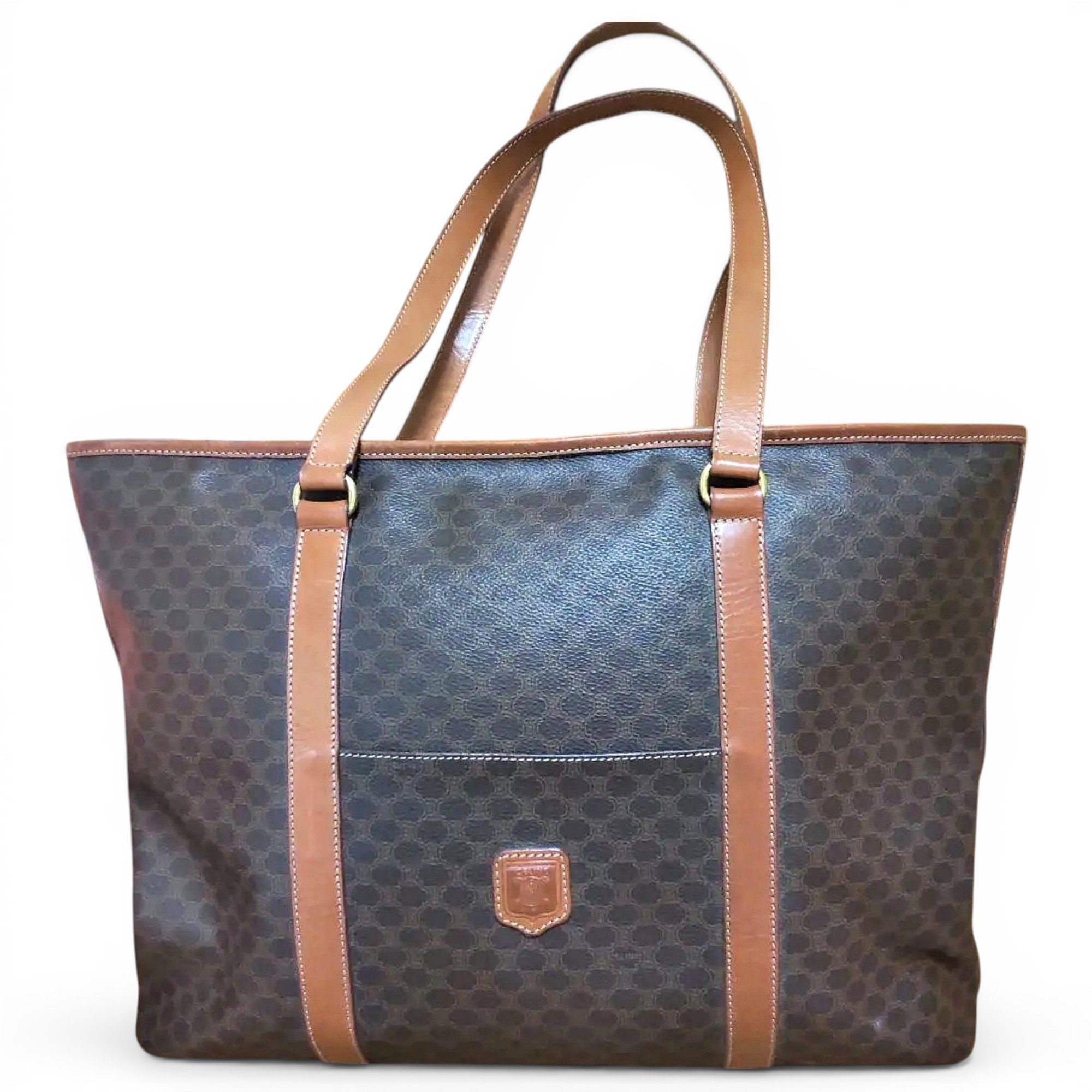 Leather tote