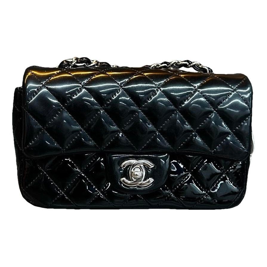 Timeless/Classique patent leather handbag