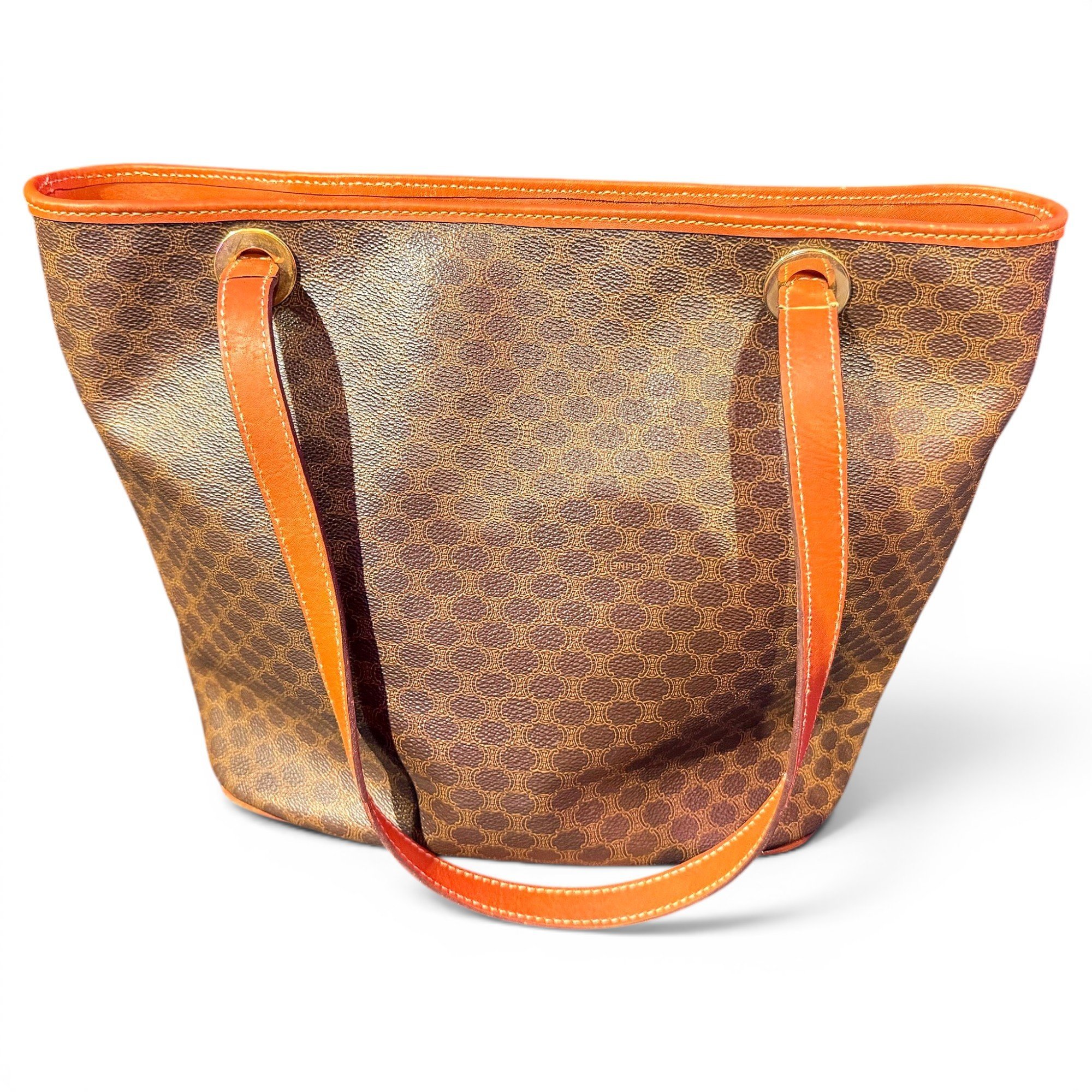 Leather tote