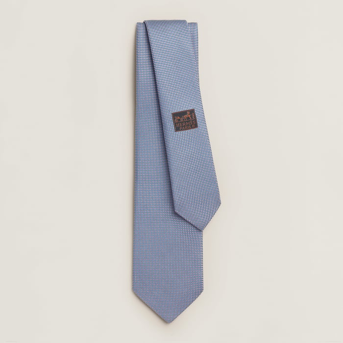 Rose Saint-honore Tie