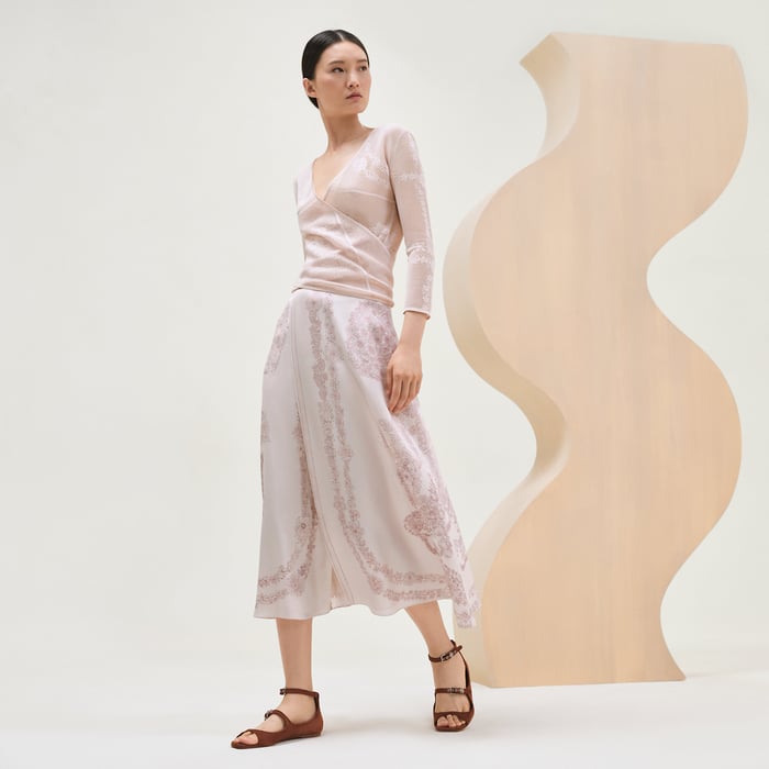 Rose Pâle "Brides De Gala En Fleurs Esquisse" Flared Skirt