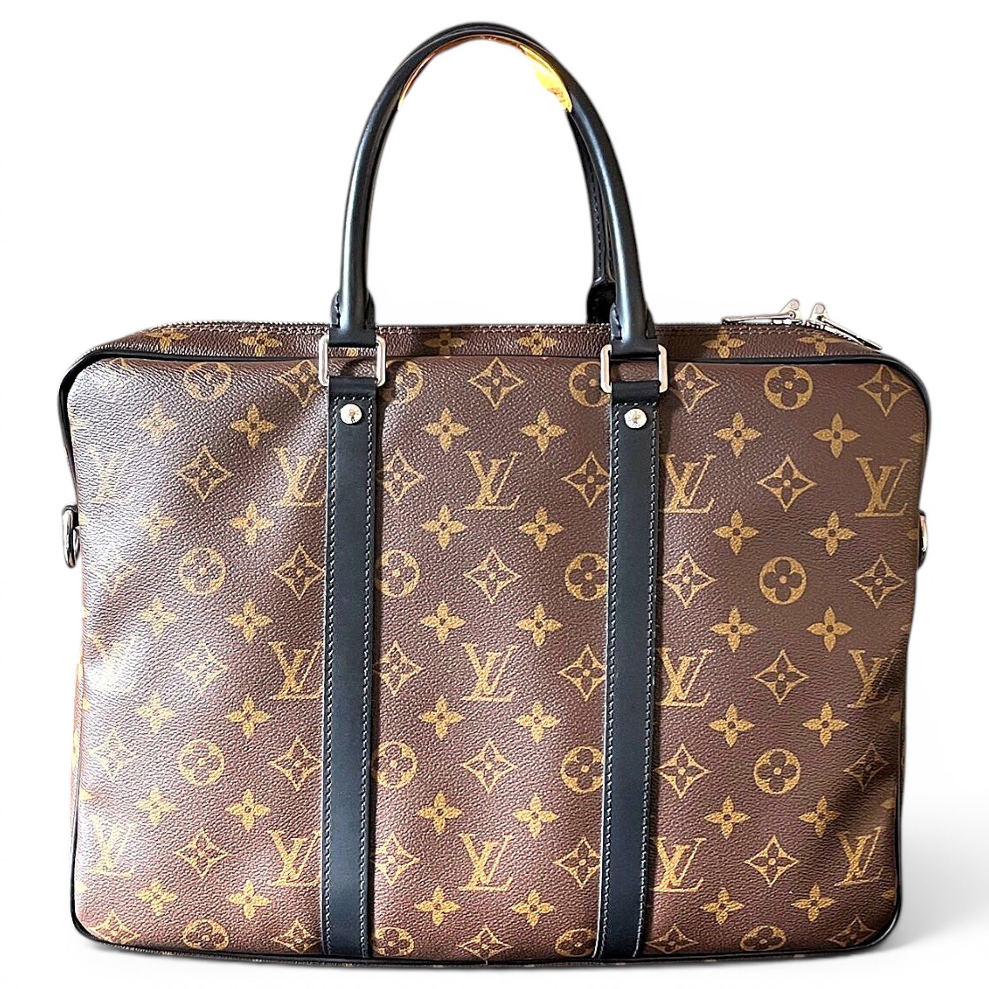 Porte Documents Voyage leather handbag