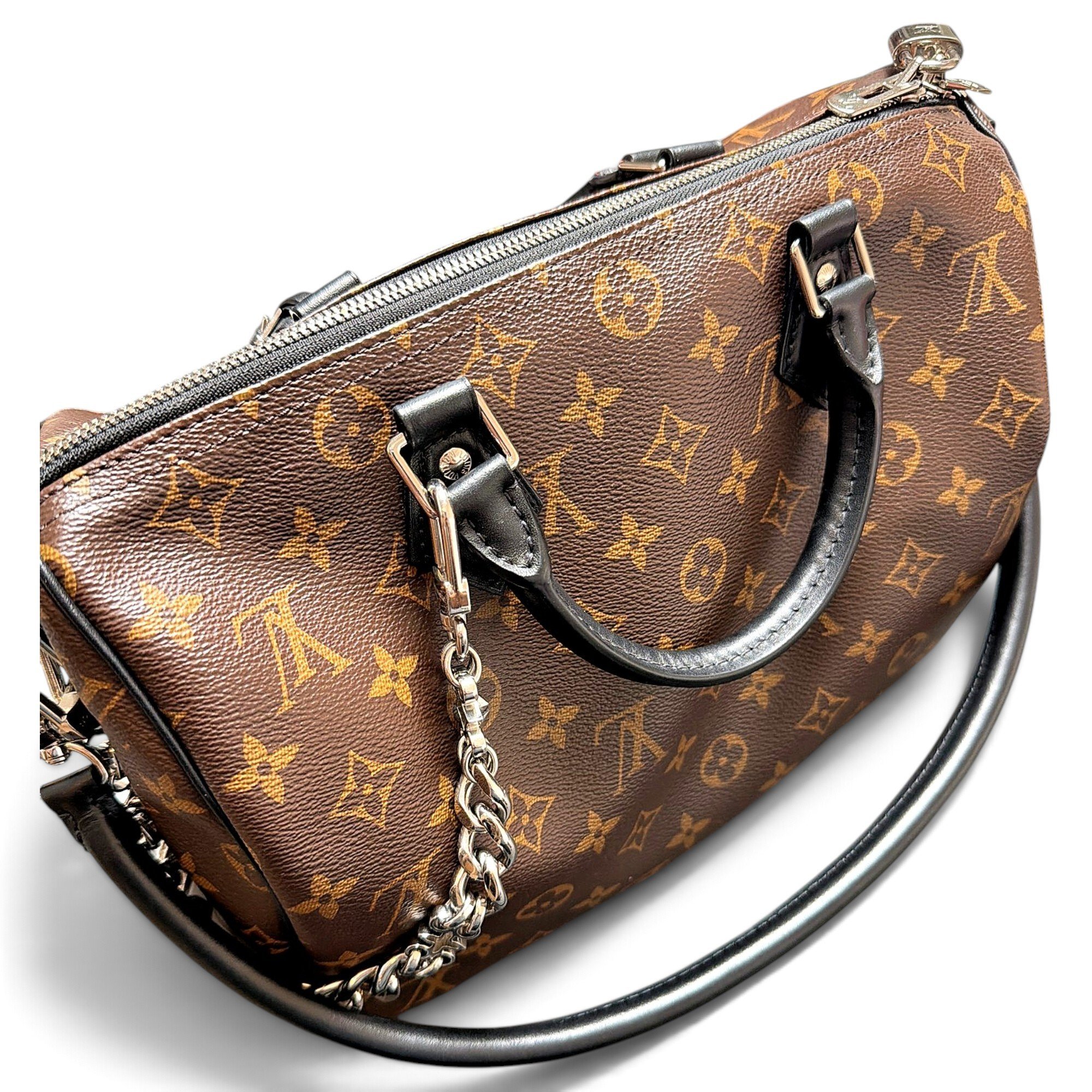 Speedy leather handbag