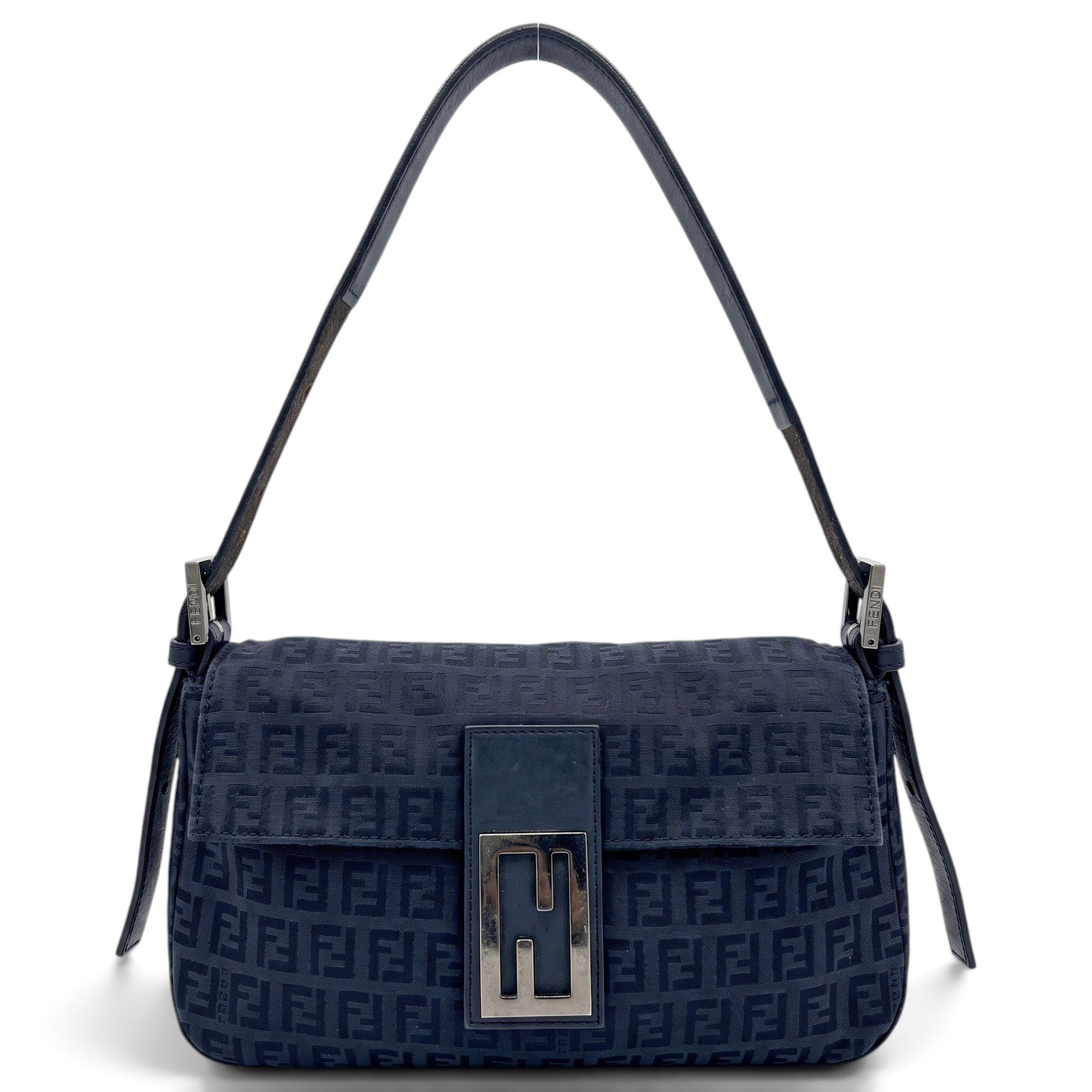 Baguette cloth handbag