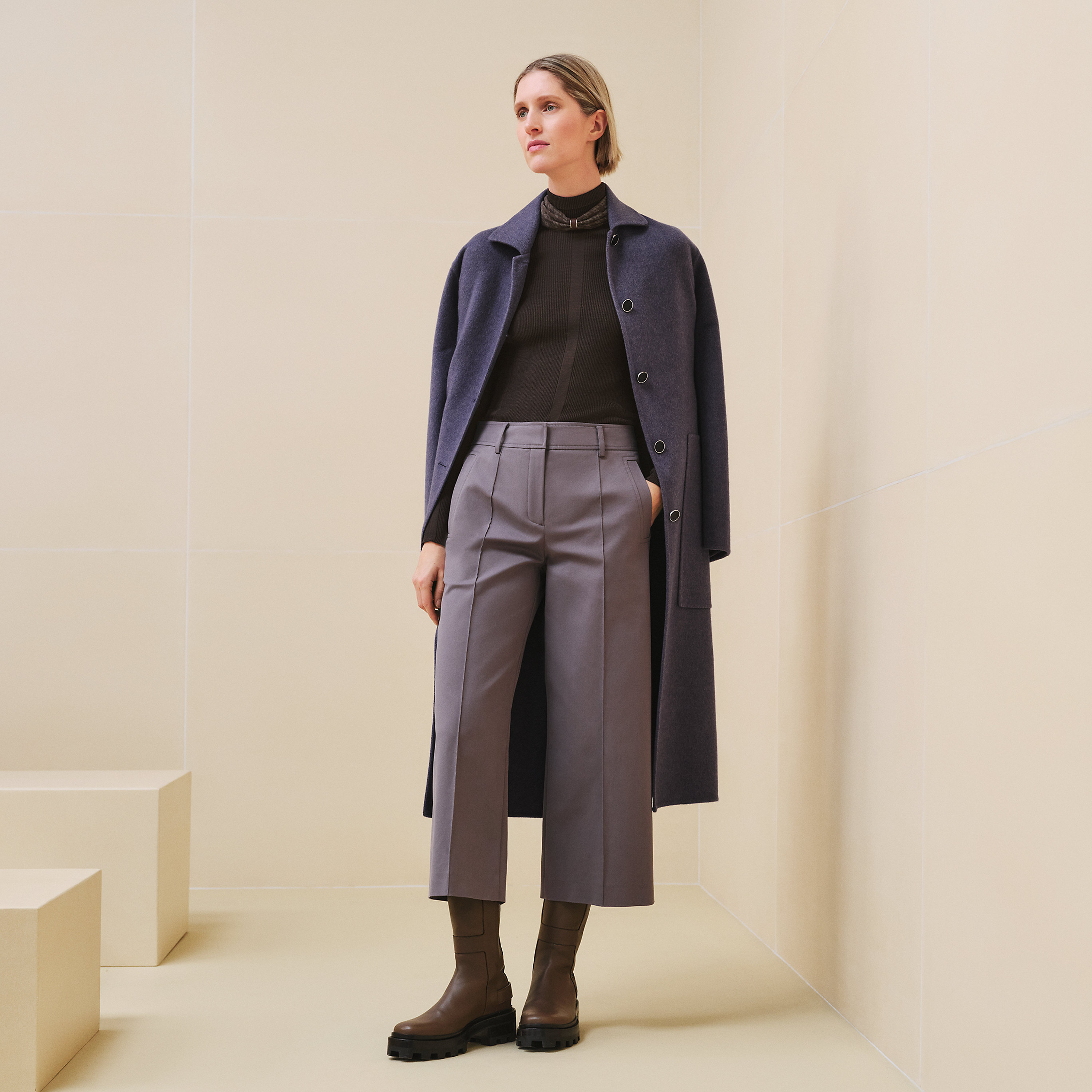 Cropped pants
