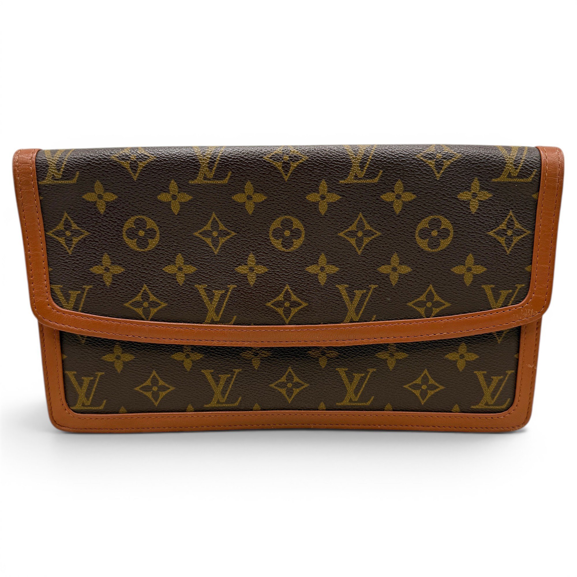 Leather clutch bag