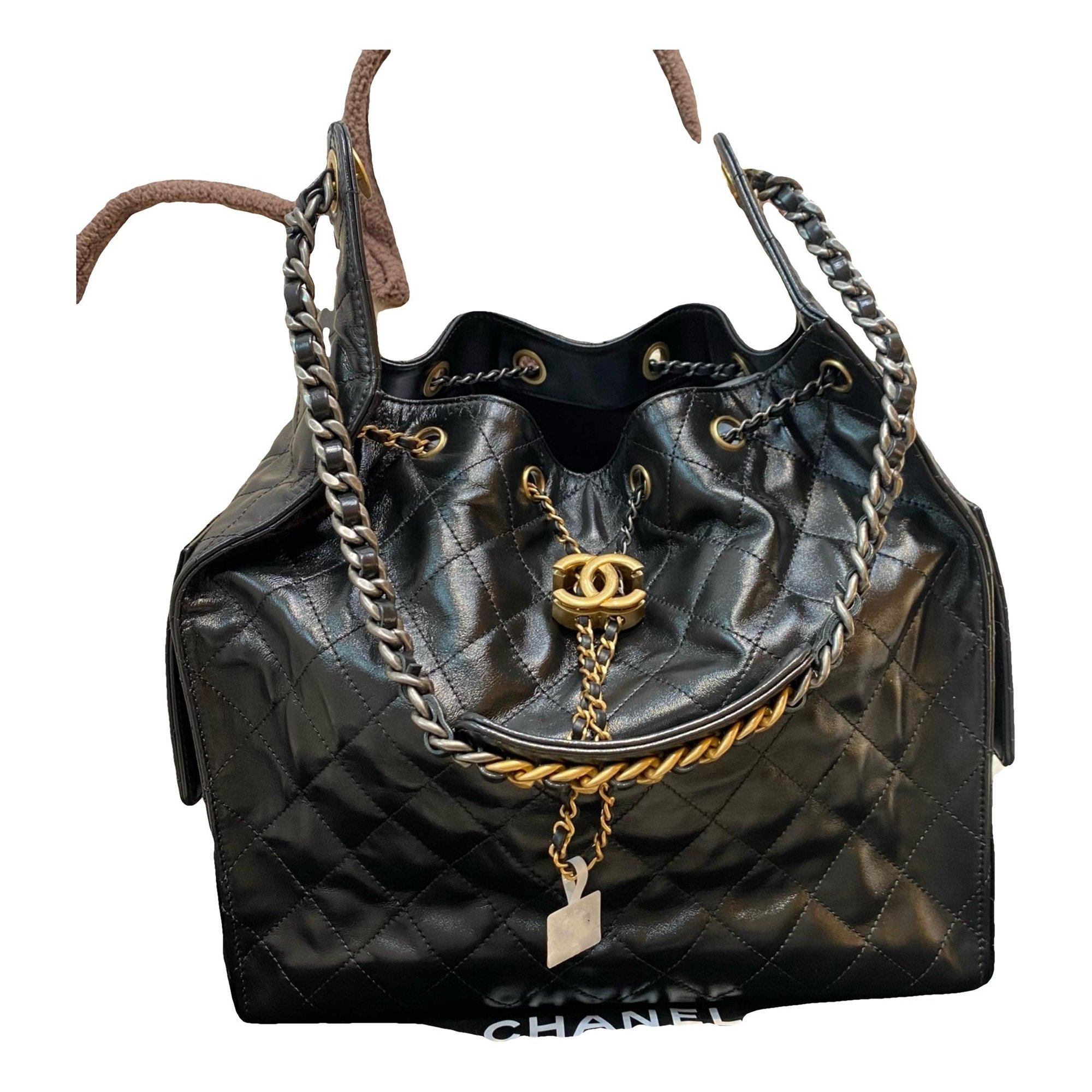 Chanel 25 leather handbag