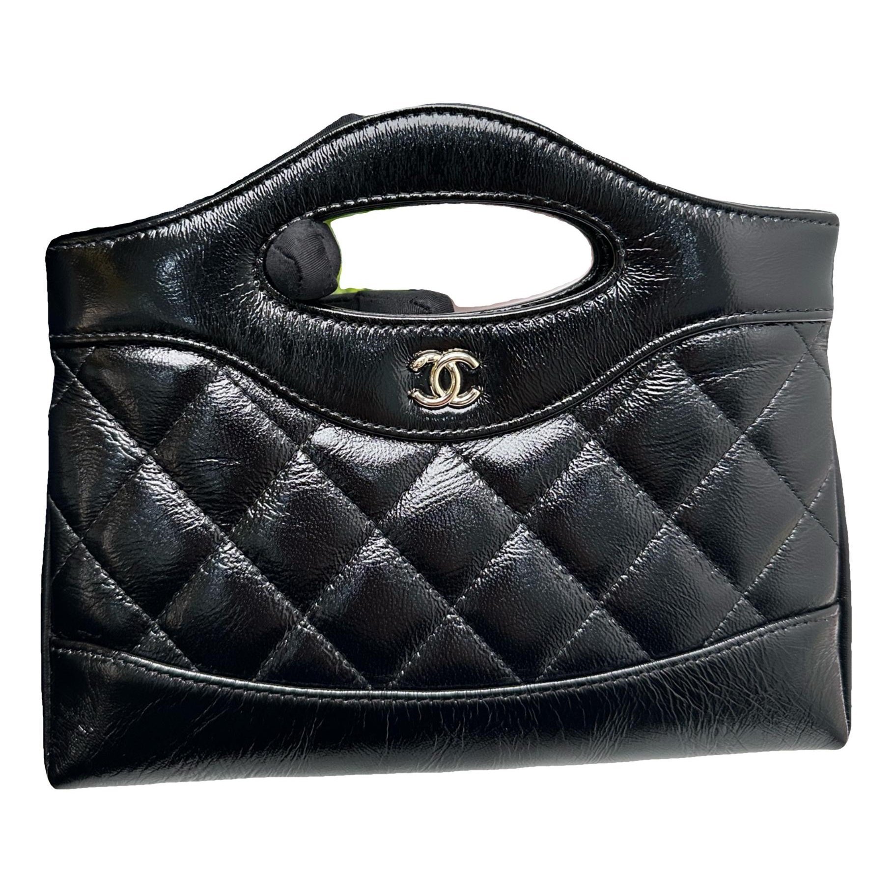 31 Vintage leather crossbody bag