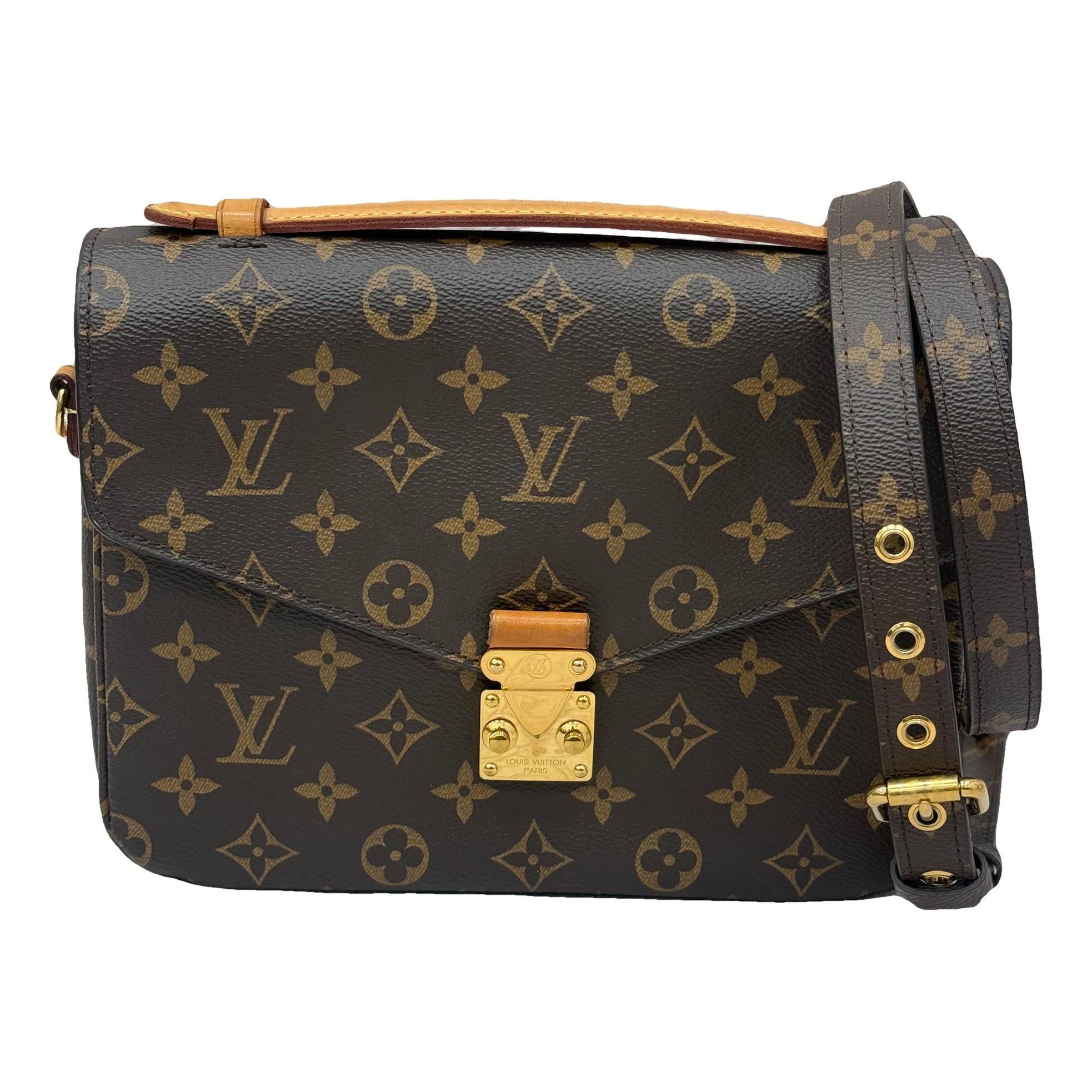 Metis leather handbag