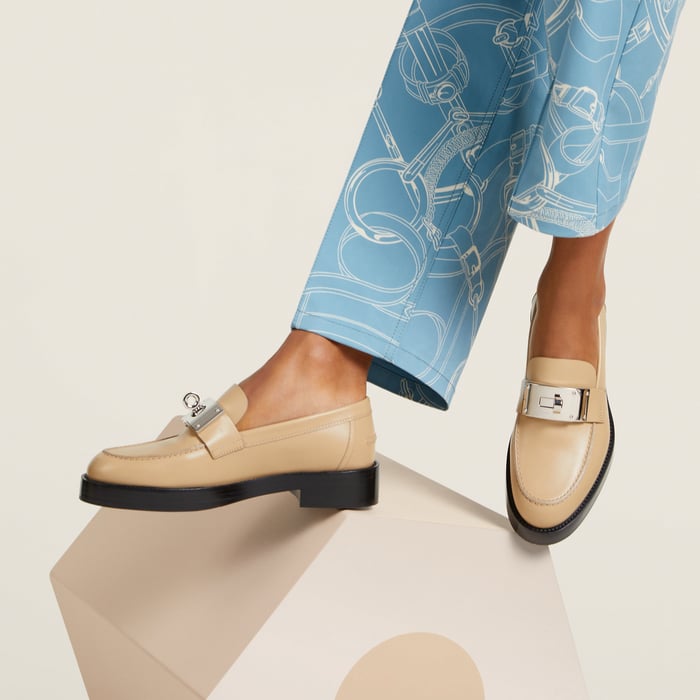 Beige Lin Hot Loafer