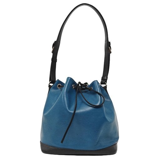 Nano Noé leather handbag