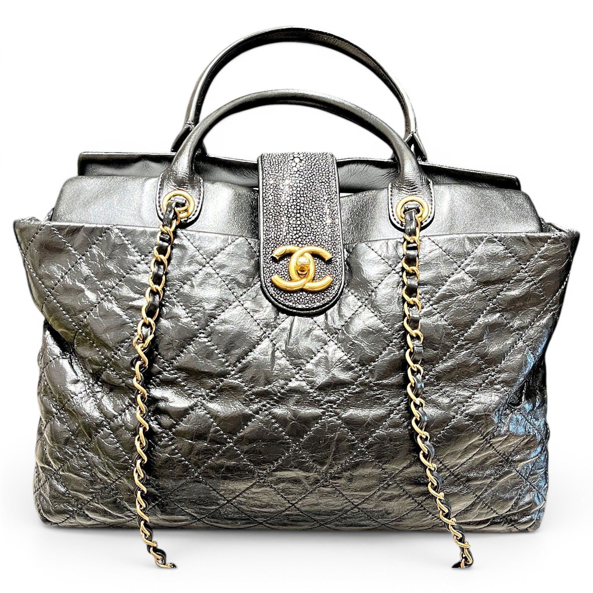 Leather tote