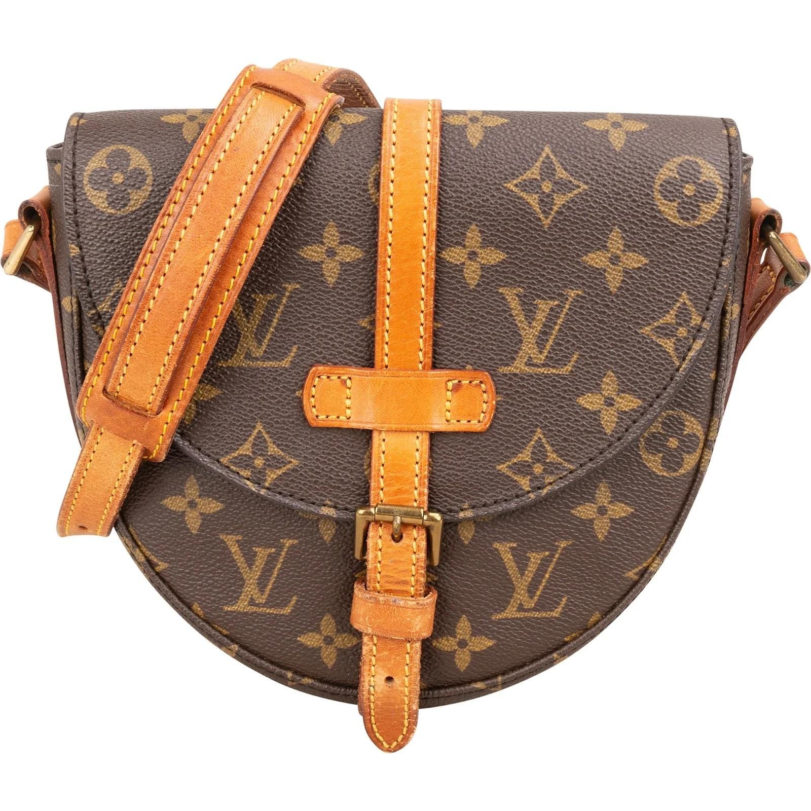 Chantilly leather crossbody bag
