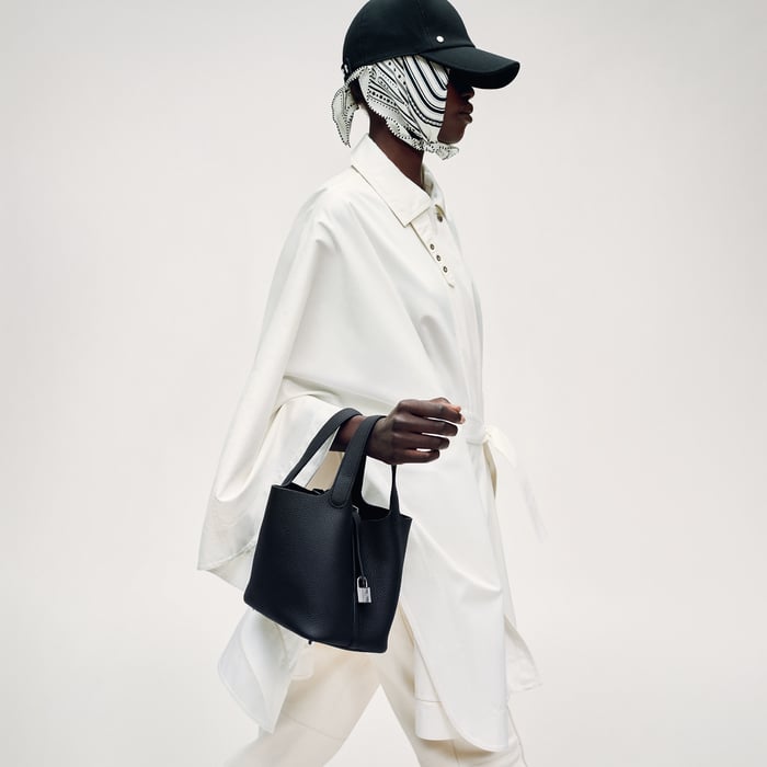 Noir Picotin Lock 18 Bag