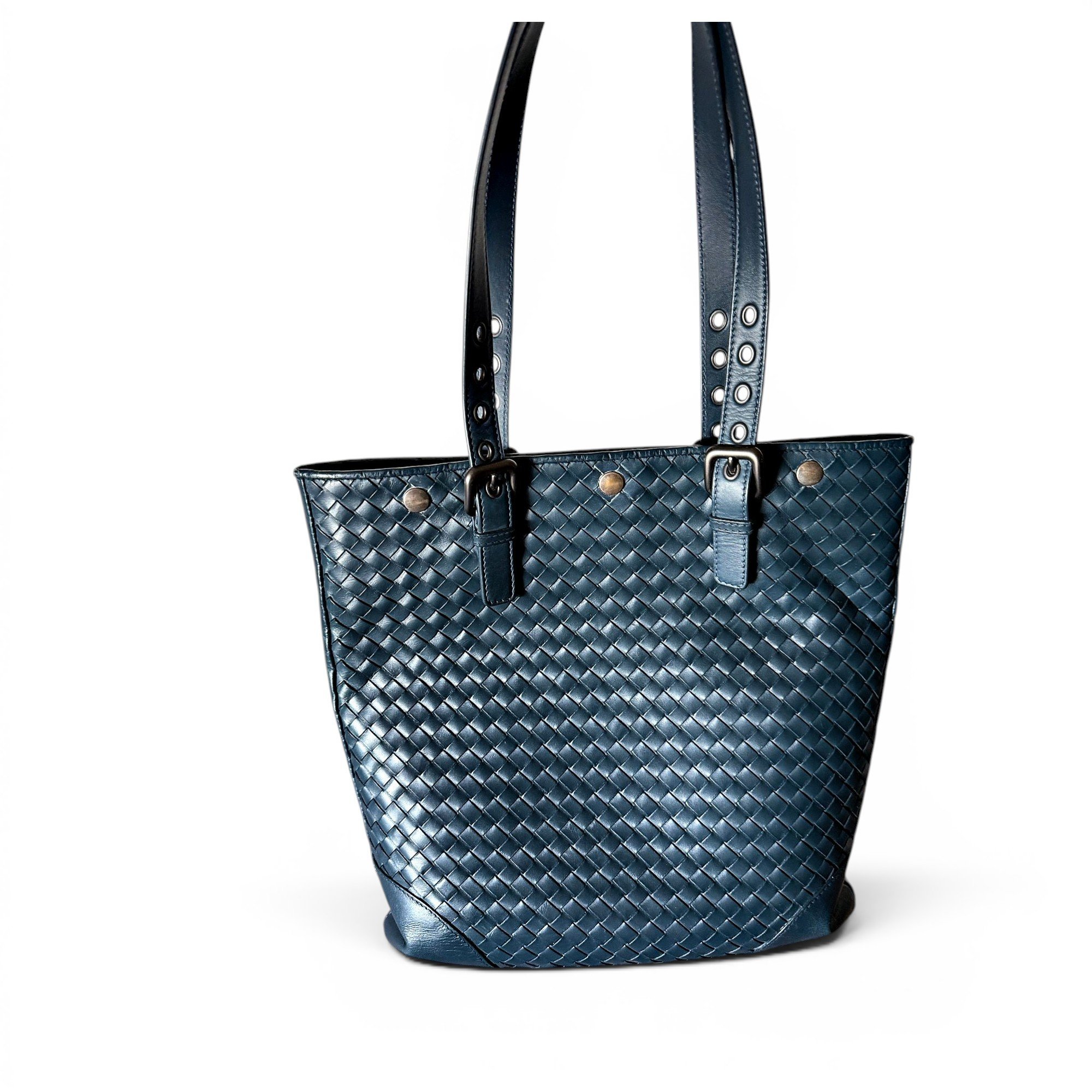 Leather tote