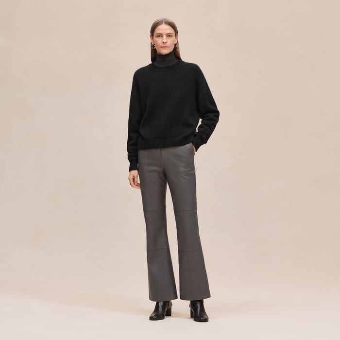 Noir Cashmere Long-sleeve Sweater
