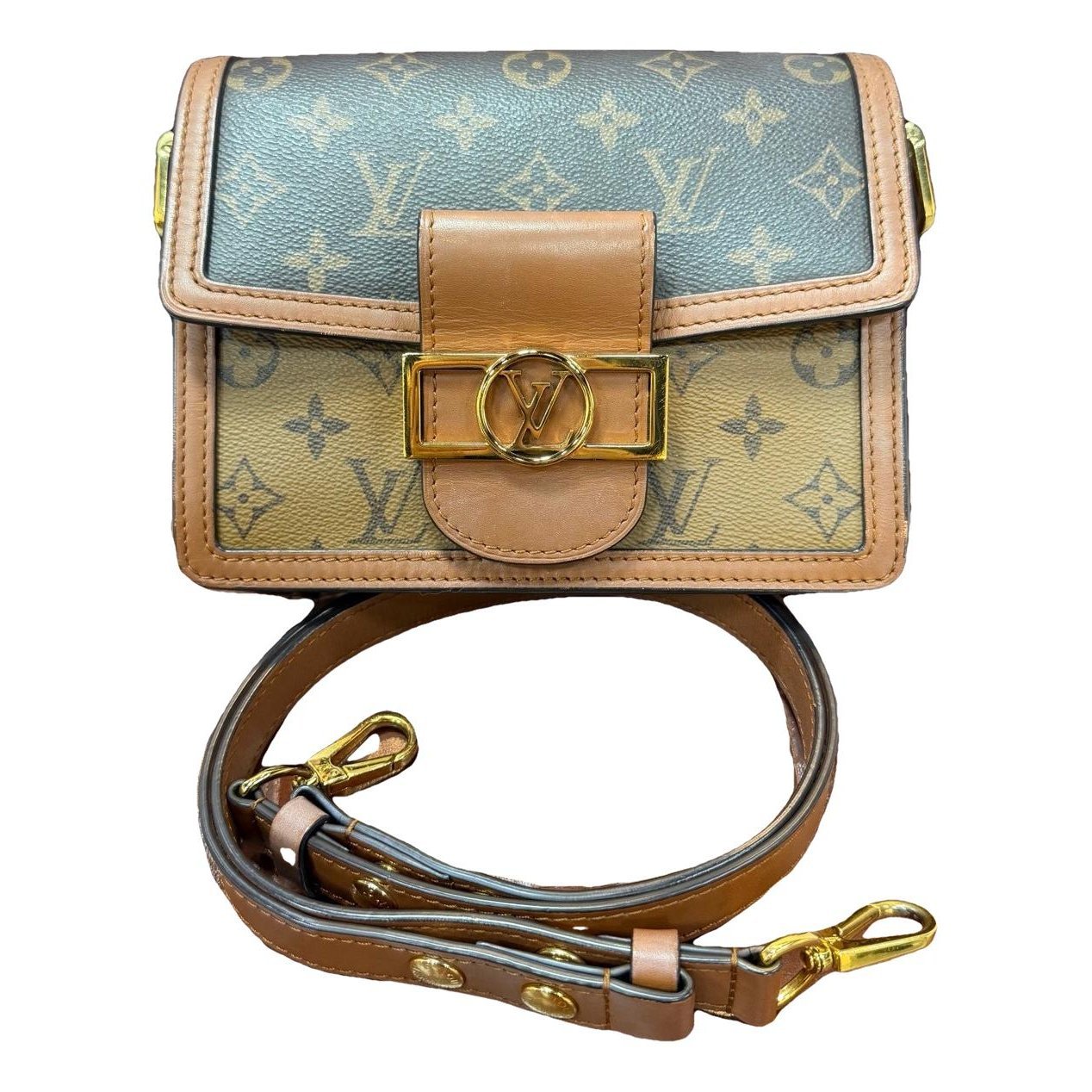 Dauphine leather handbag