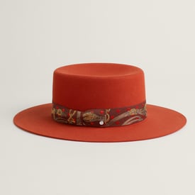 Dakota Love hat