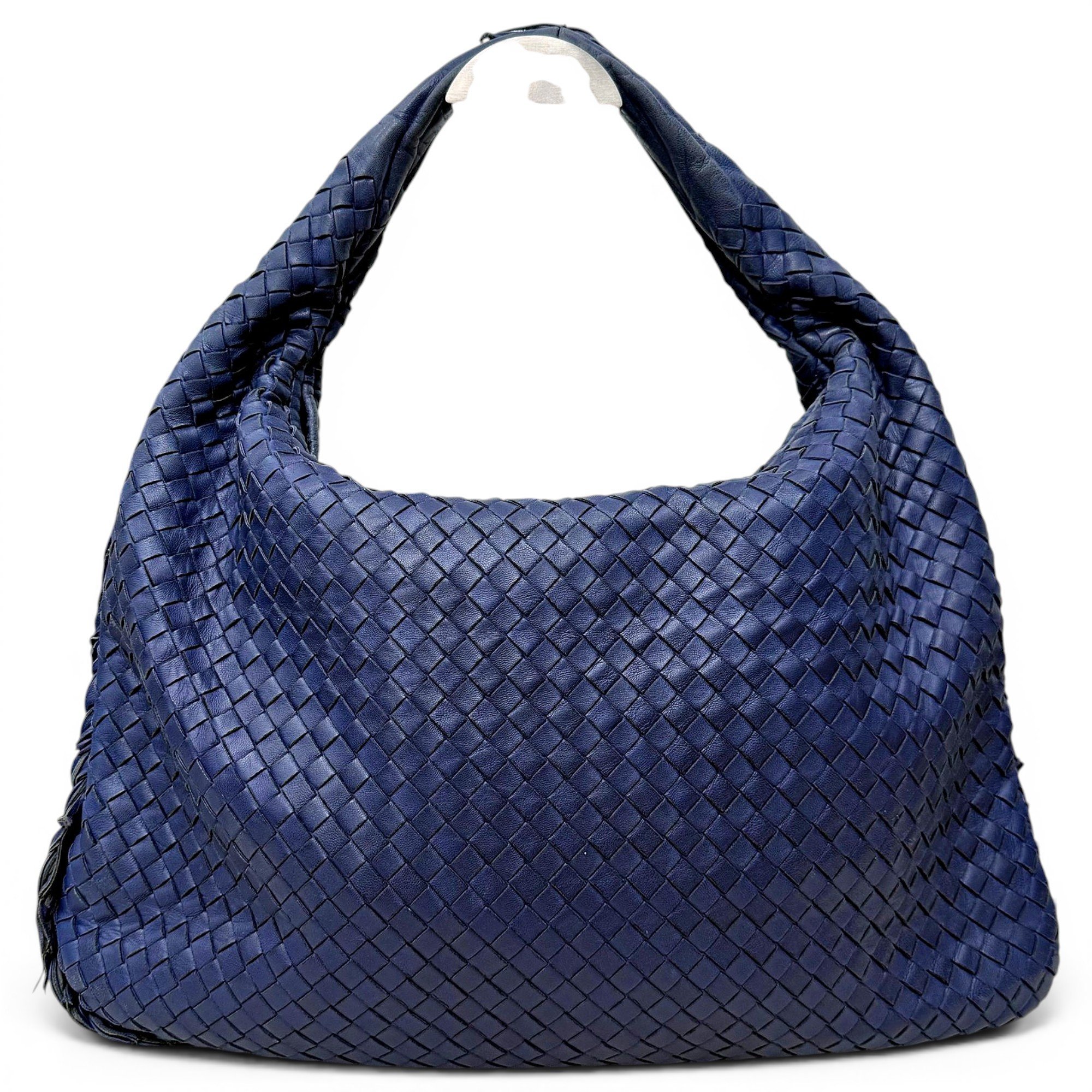 Veneta leather handbag