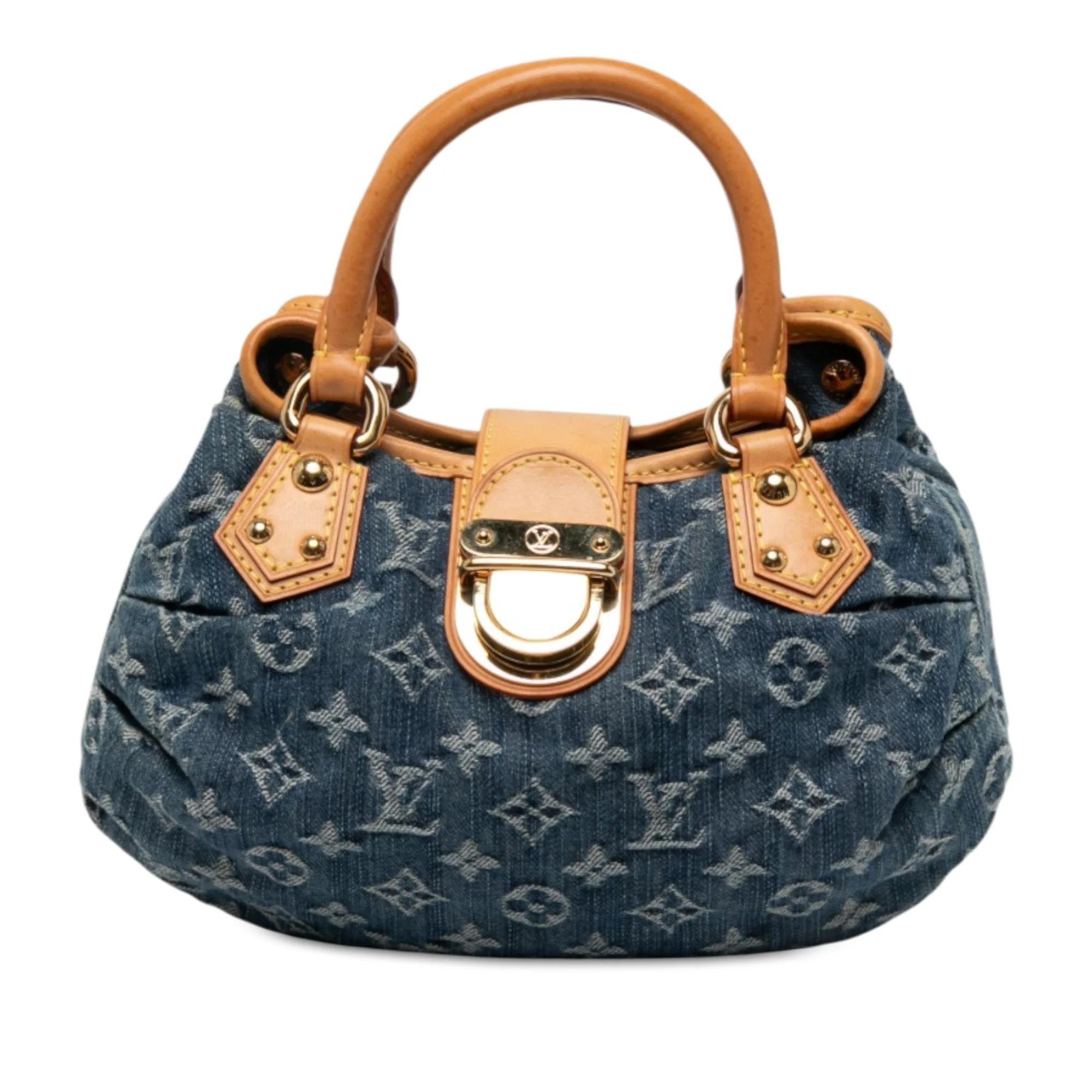 Pleaty leather handbag
