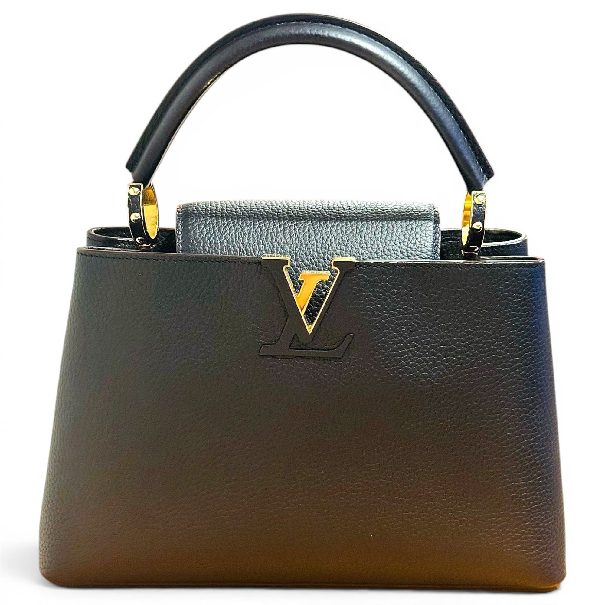 Capucines leather handbag