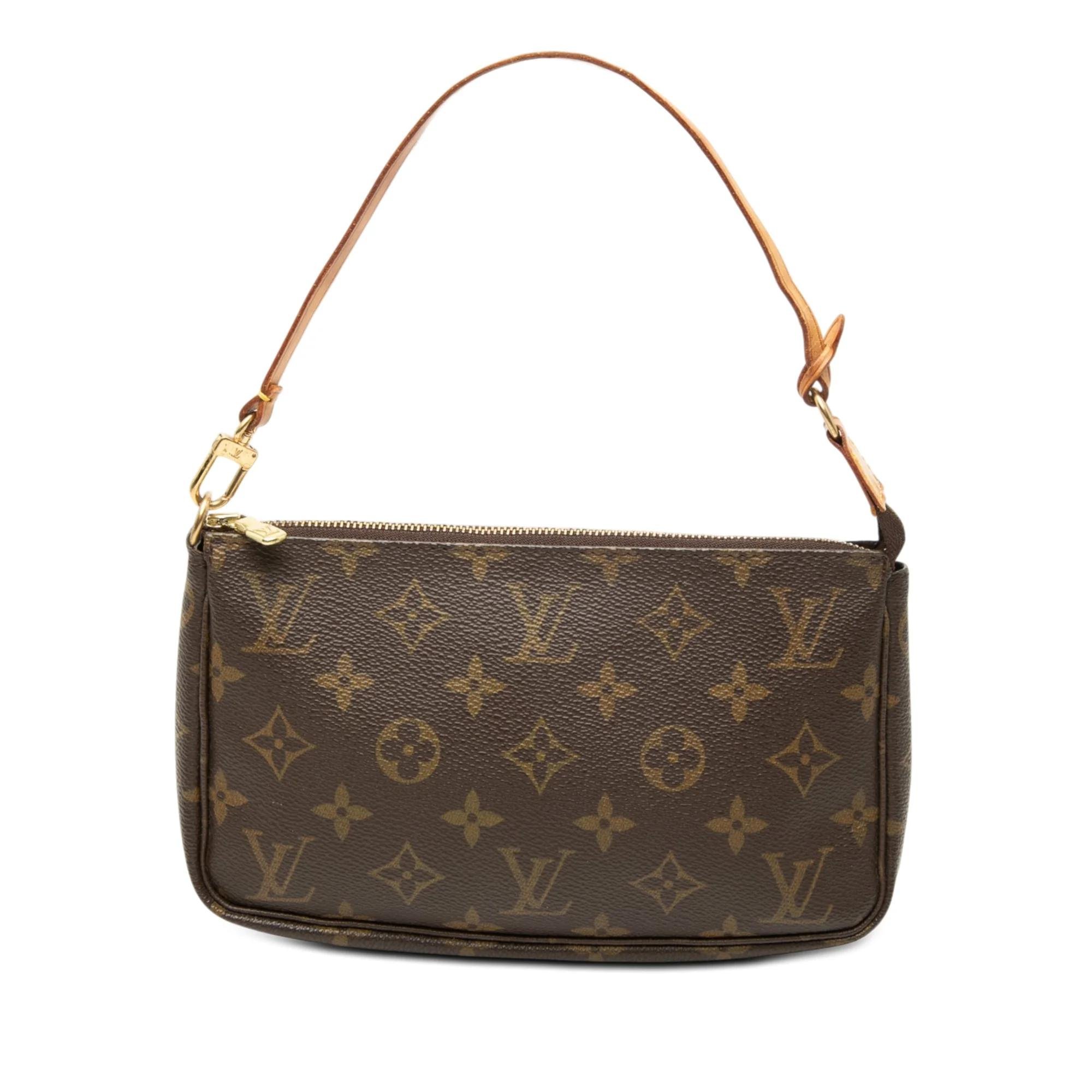 Pochette Accessoire leather handbag
