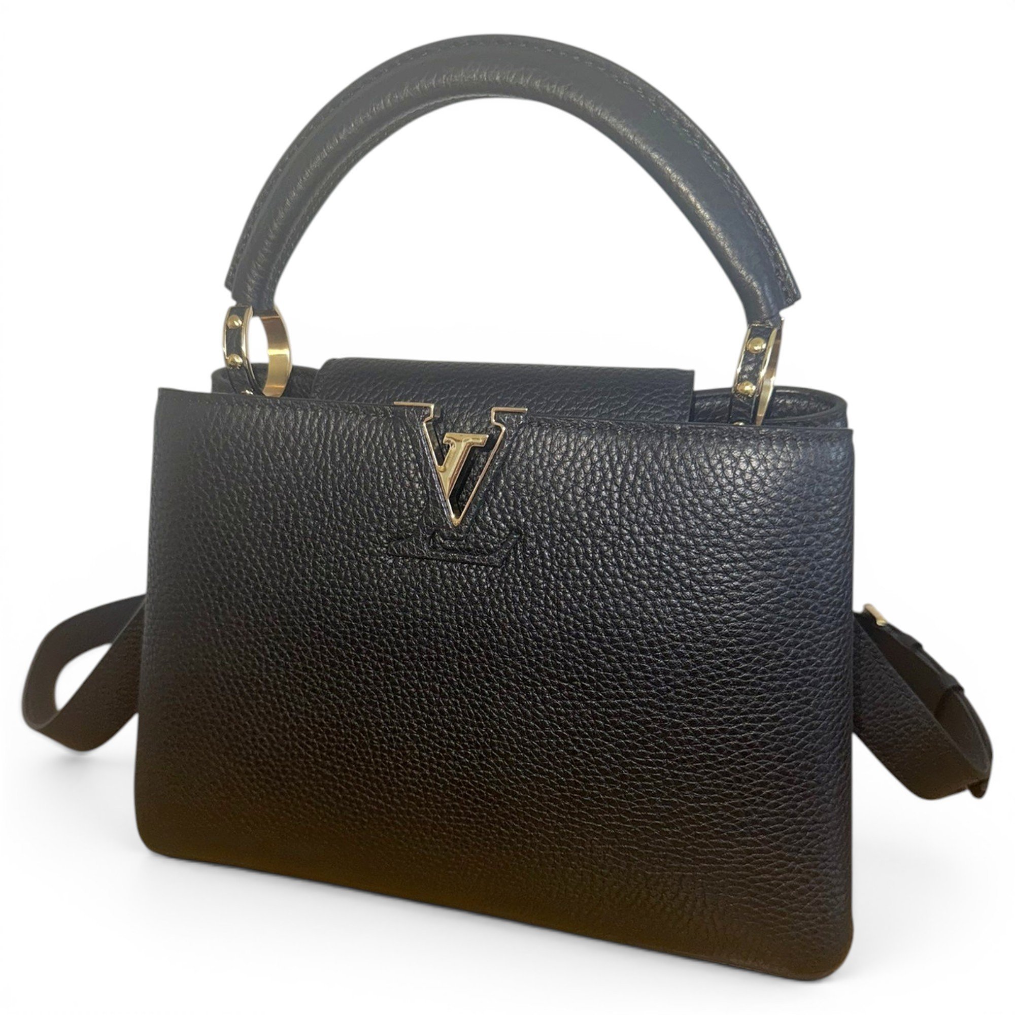 Capucines leather handbag