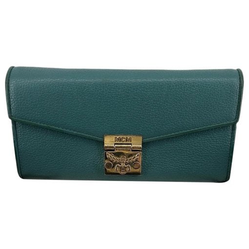 Leather bag