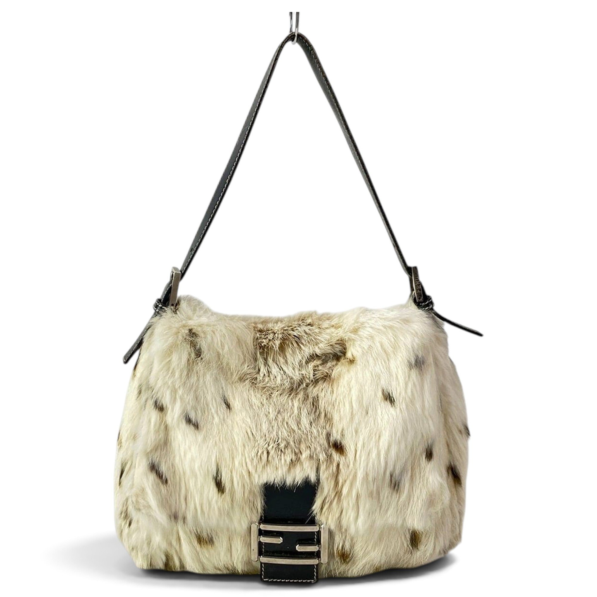 Baguette leather handbag