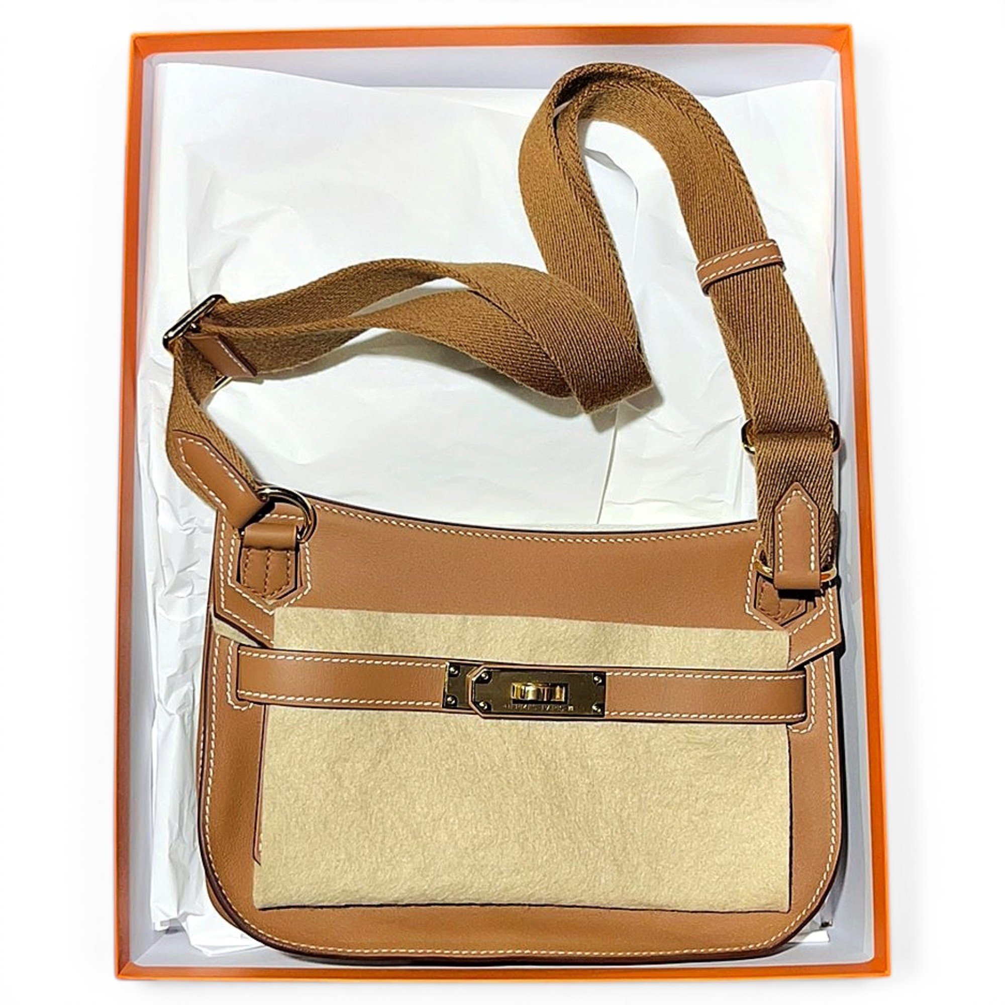Jypsiere leather crossbody bag