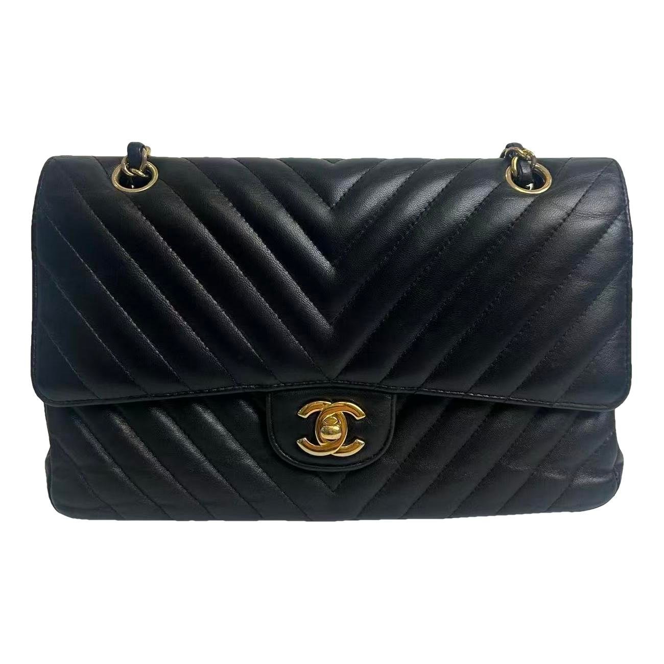 Timeless/Classique leather crossbody bag