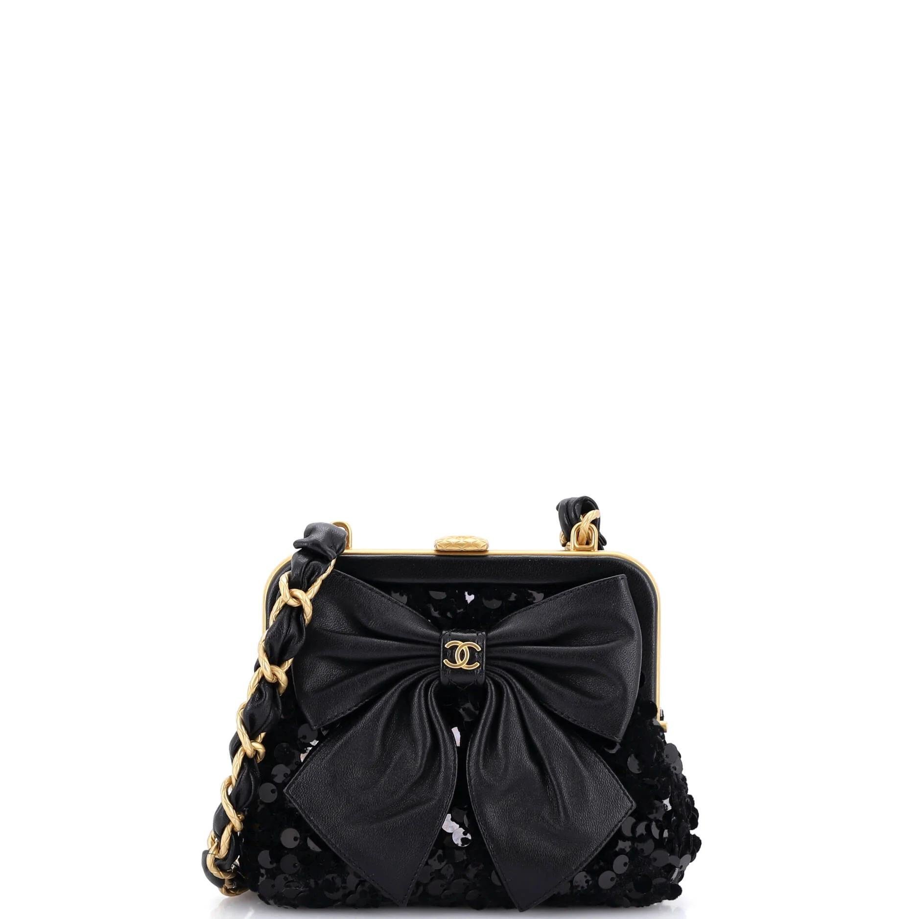 Cloth clutch bag
