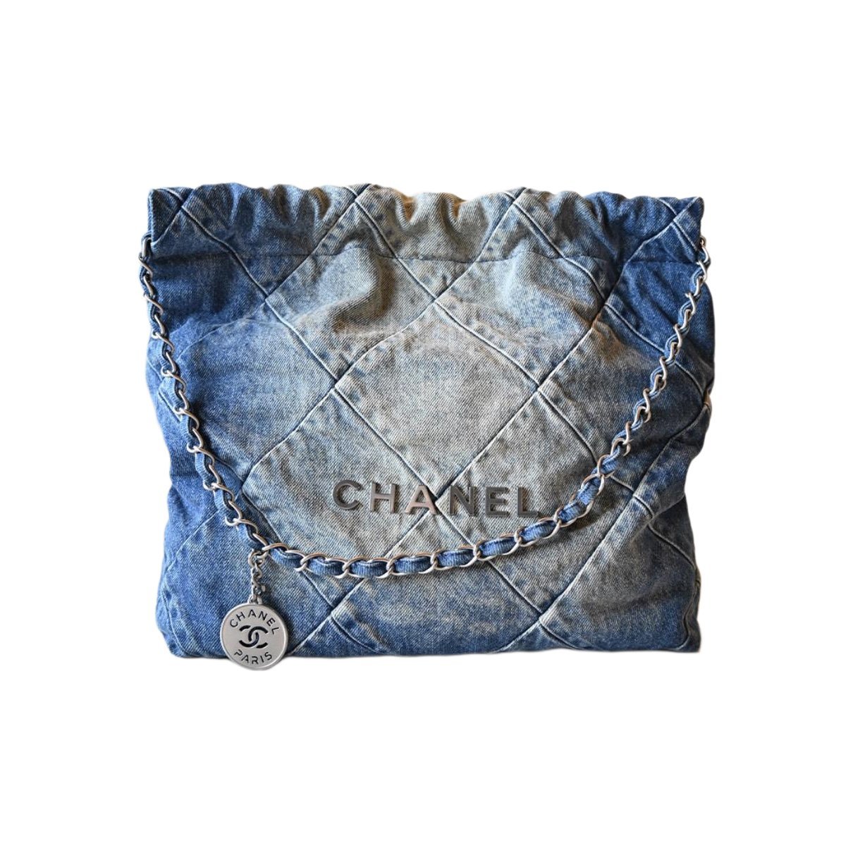Chanel 22 handbag