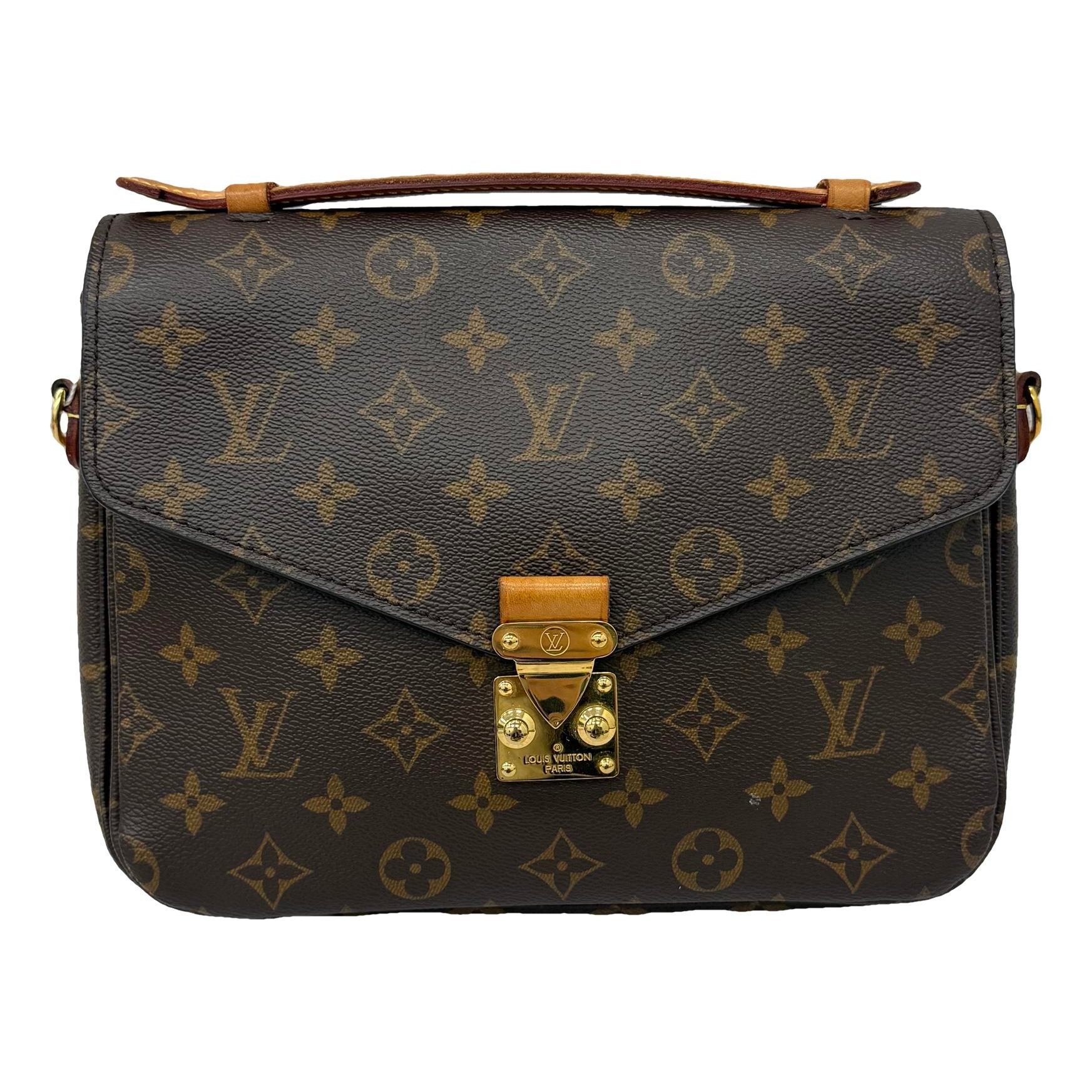 Metis leather handbag