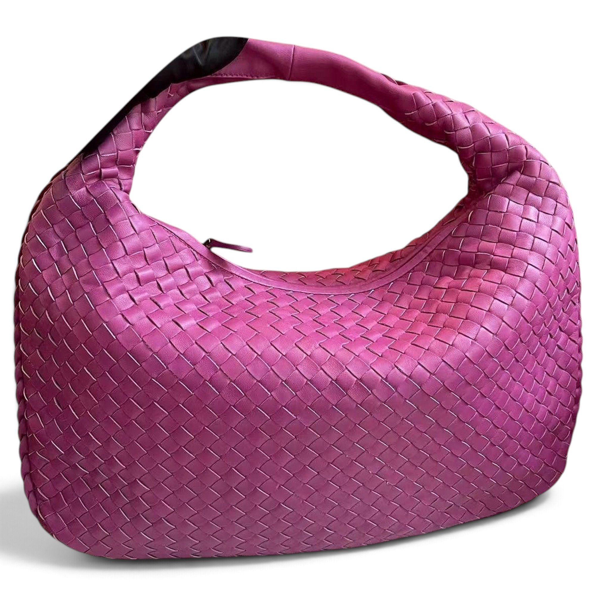 Veneta leather handbag