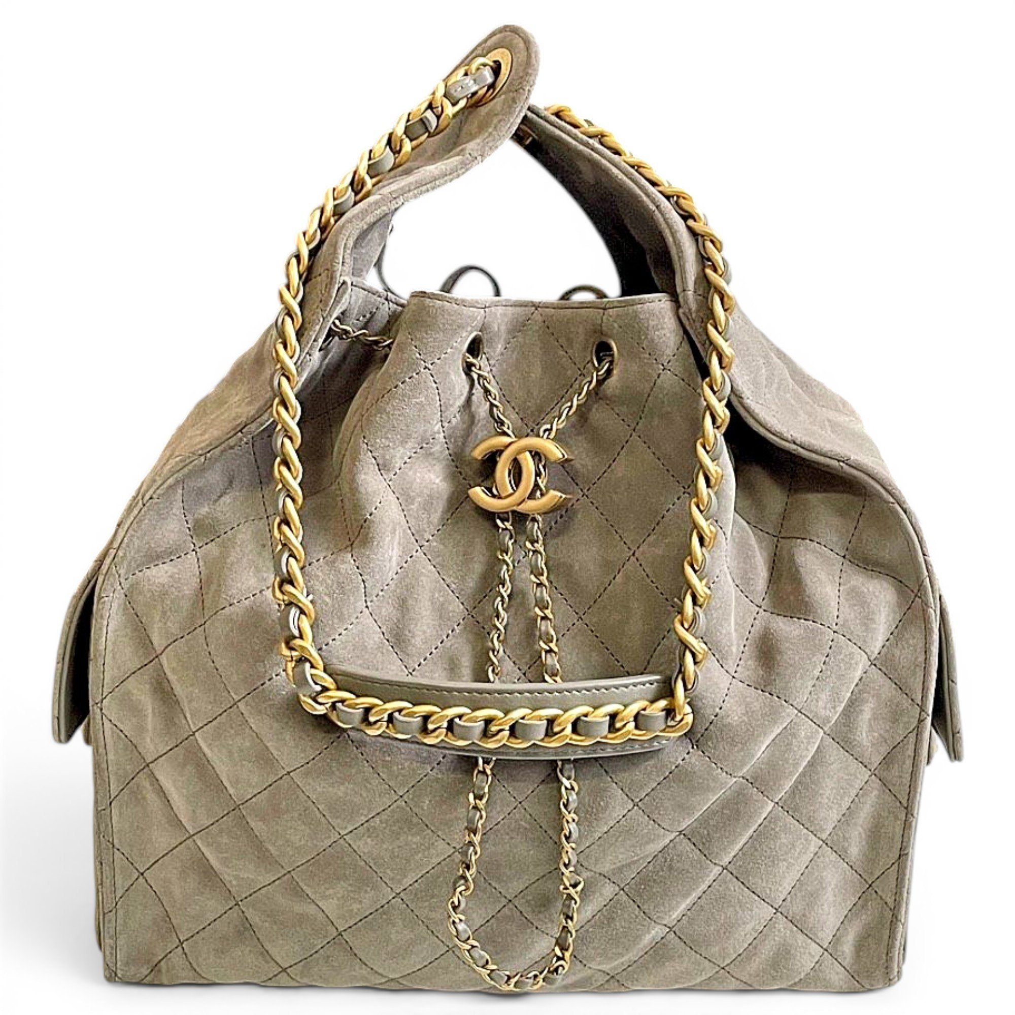 Chanel 25 handbag
